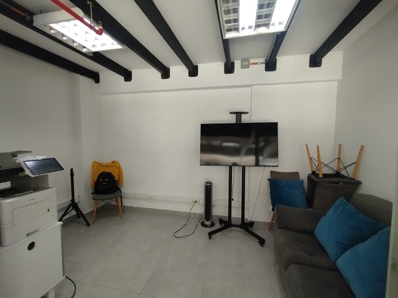 Local en arriendo en Ciudad Del Rio, El Poblado, Medellín — foto 4 de 9