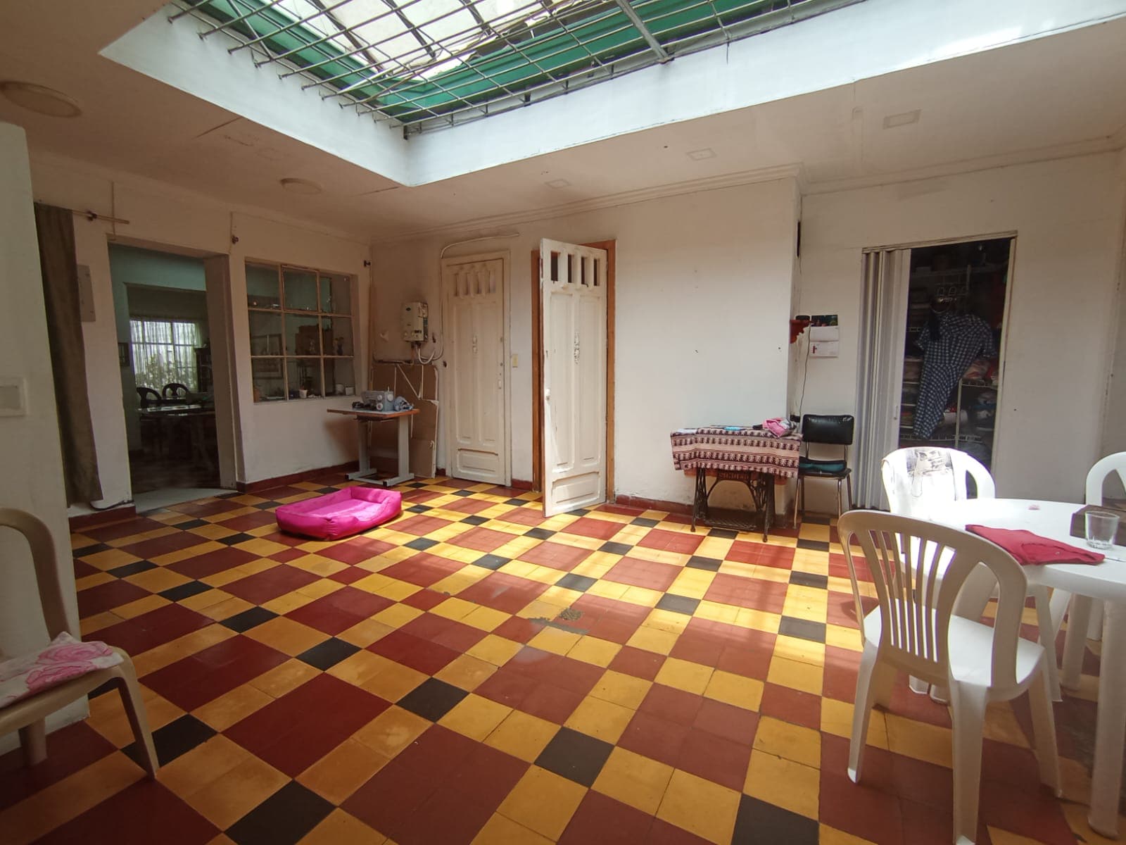 Casa Comercial en arriendo en Prado, Centro, Medellín — foto 2 de 20
