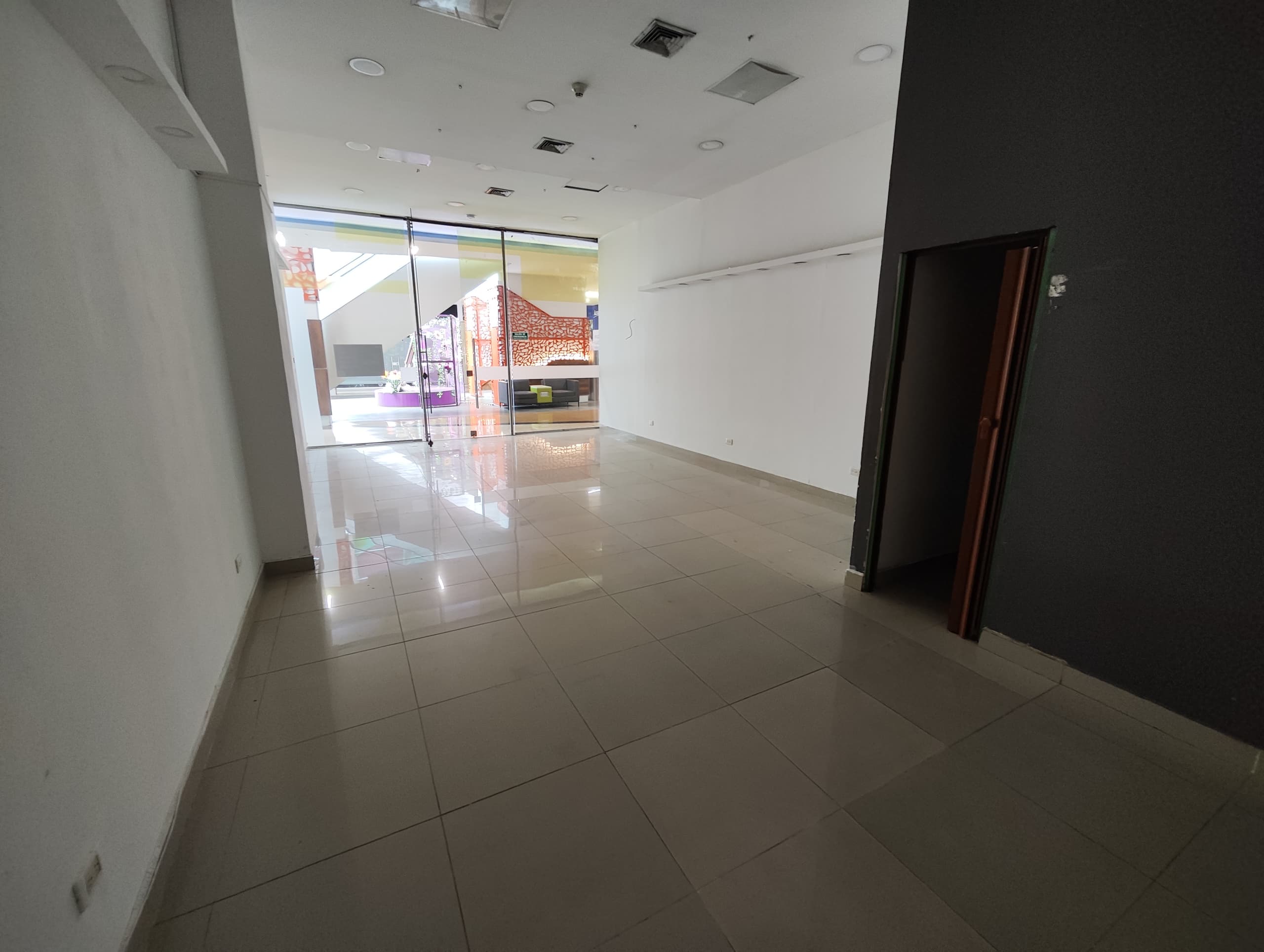 Local en arriendo en Perpetuo Socorro, Centro, Medellín — foto 3 de 8