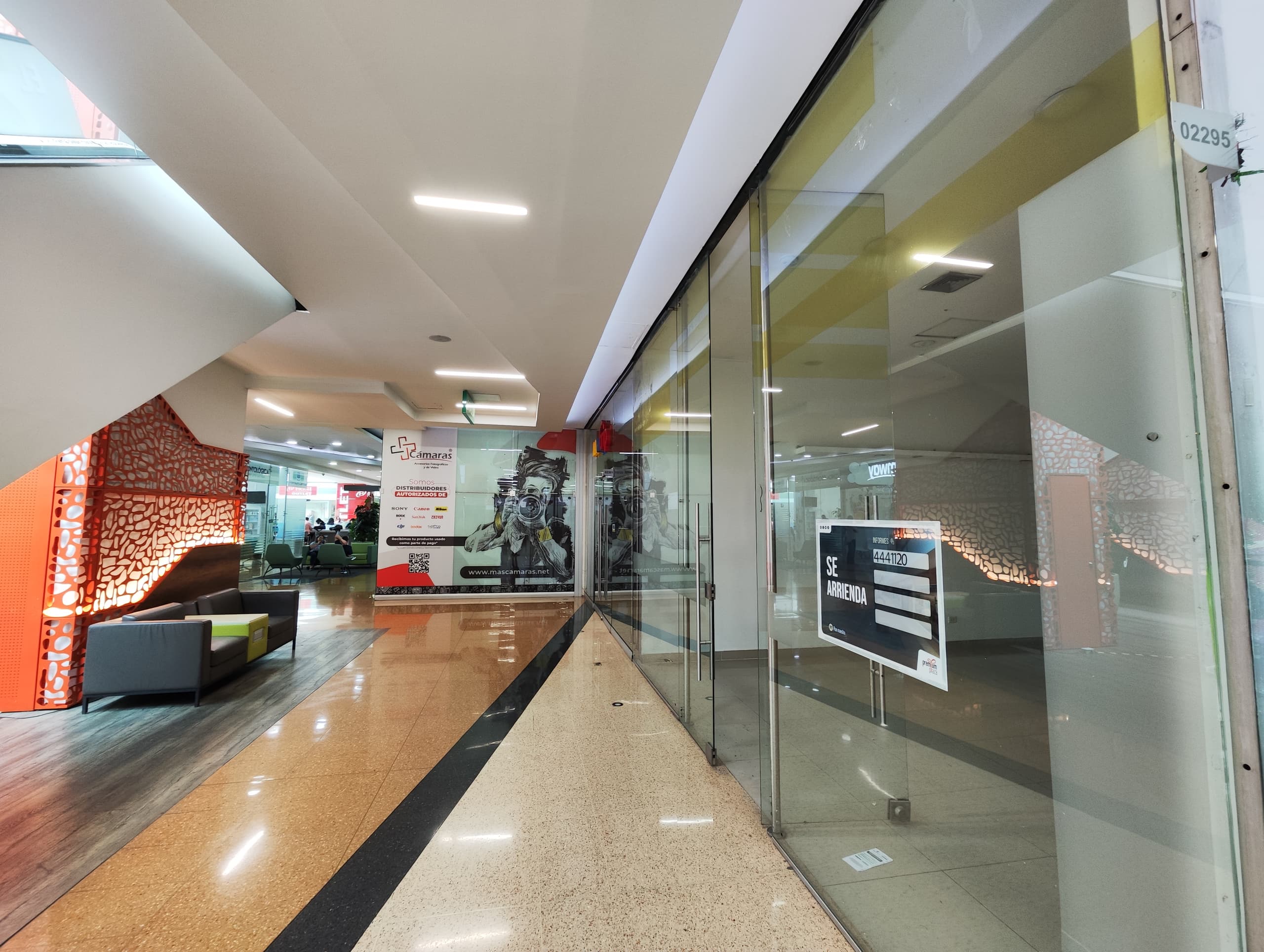 Local en arriendo en Perpetuo Socorro, Centro, Medellín — foto 4 de 8