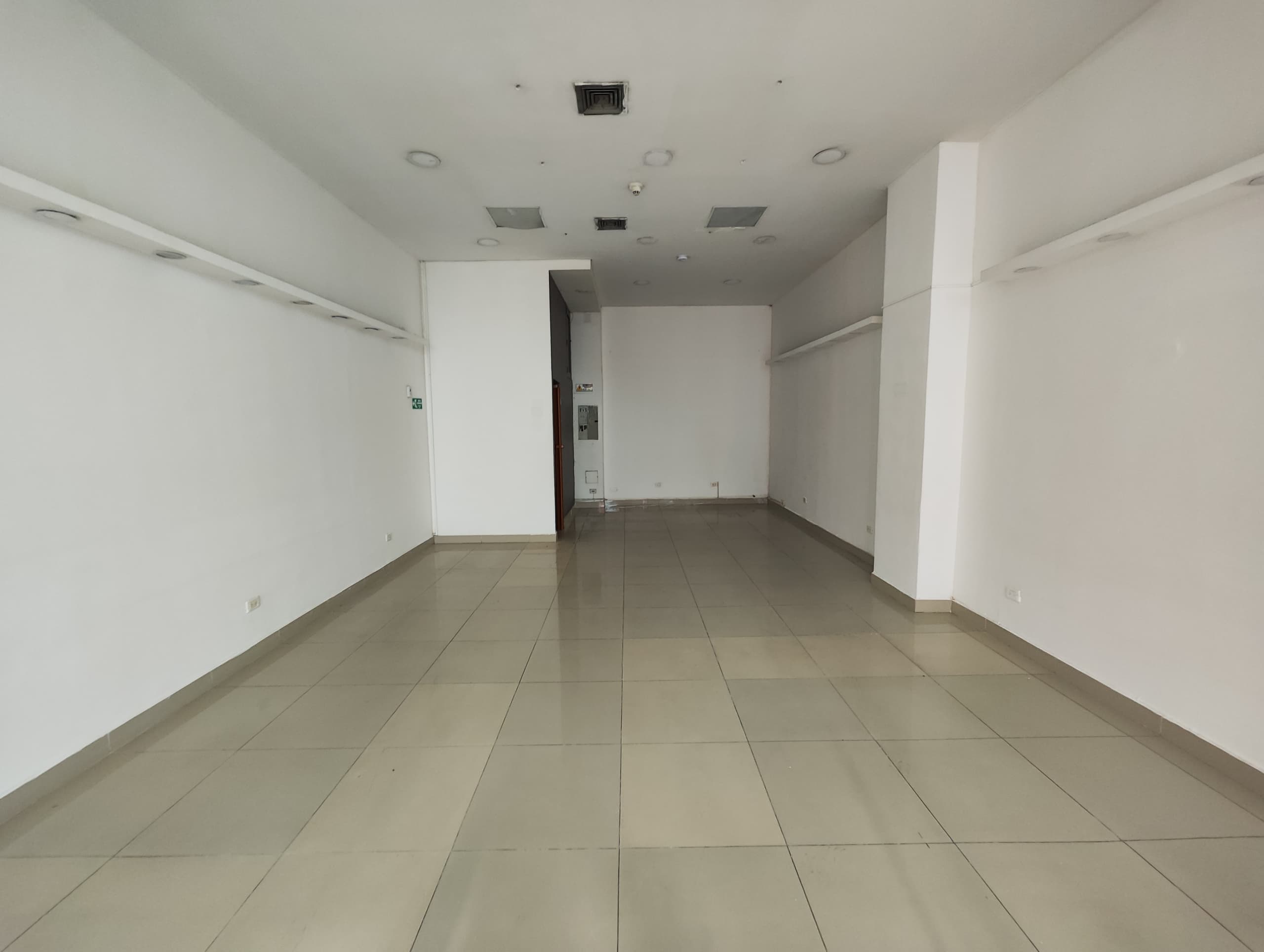 Local en arriendo en Perpetuo Socorro, Centro, Medellín — foto 5 de 8