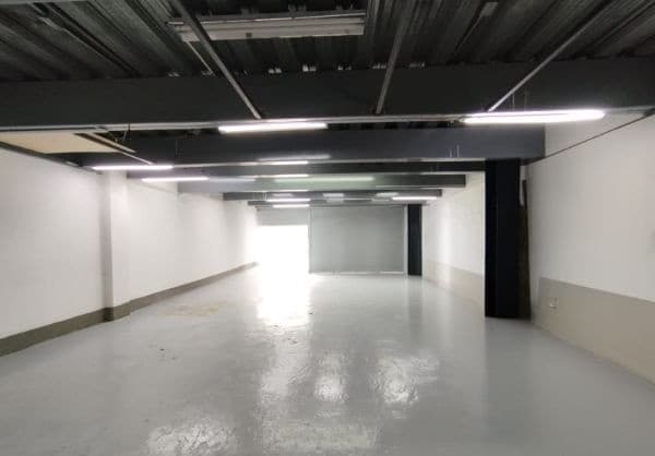 Local en arriendo en Malibú, Belen, Medellín — foto 1 de 9