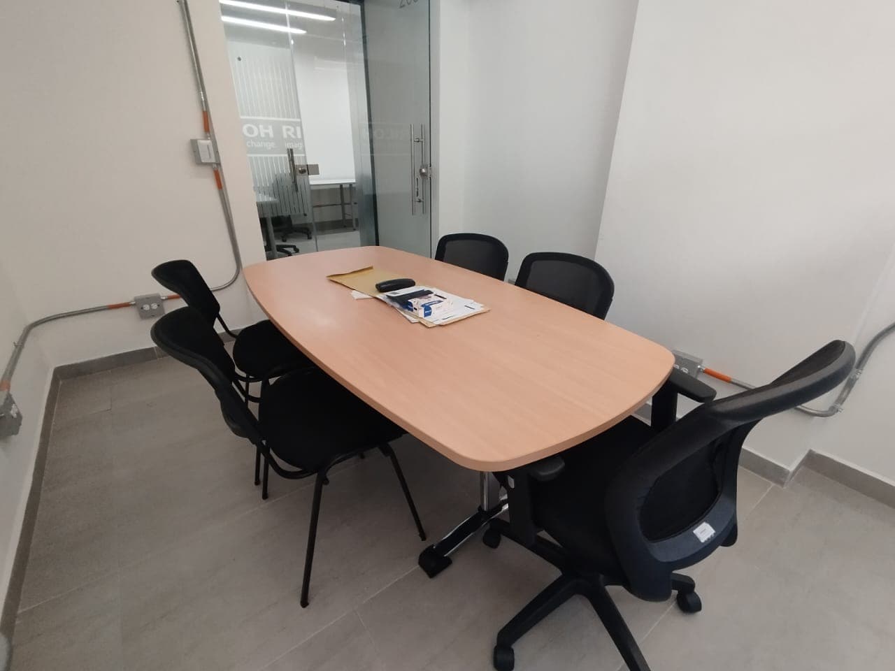 Local en arriendo en Ciudad Del Rio, El Poblado, Medellín — foto 3 de 9