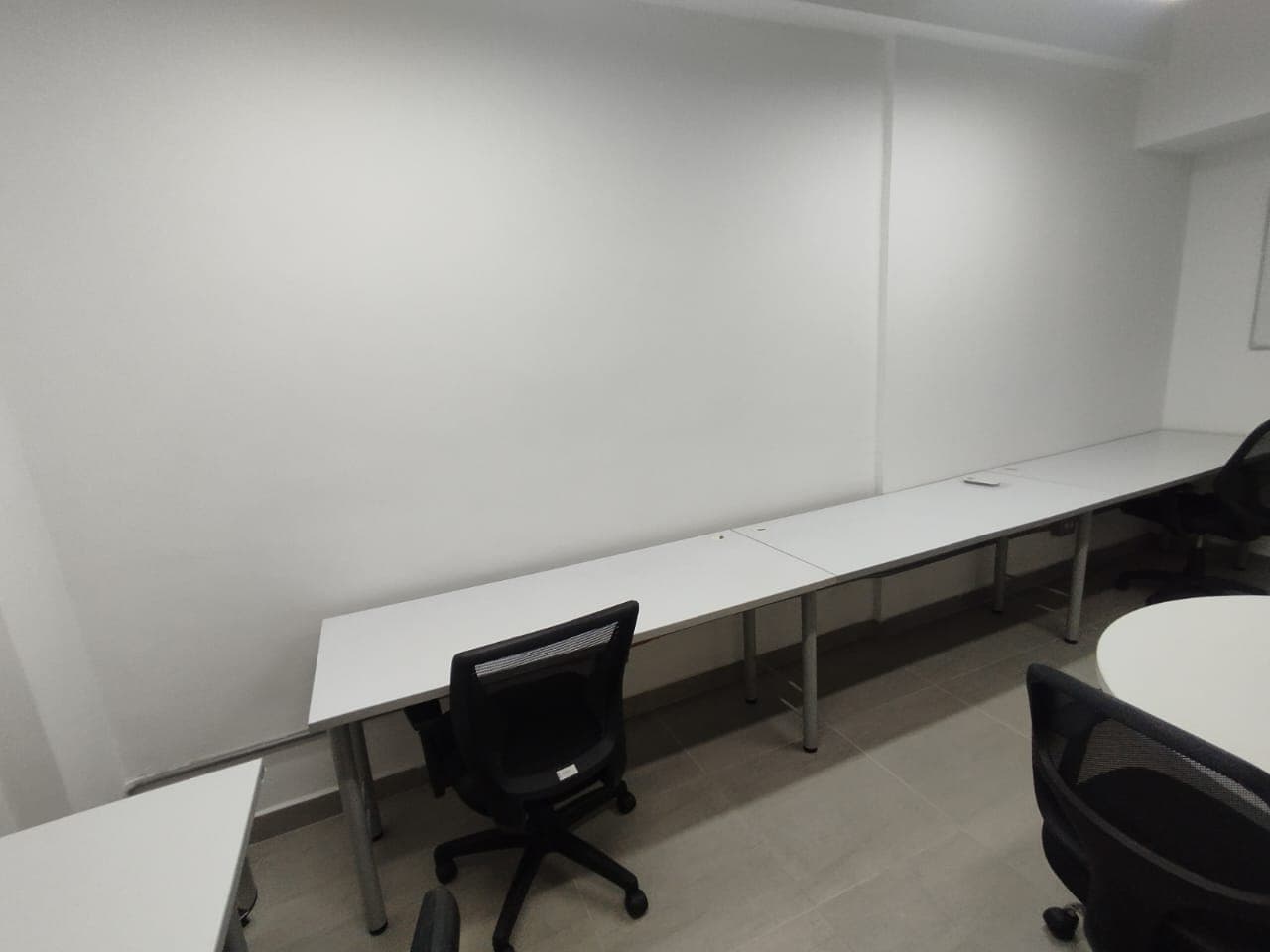 Local en arriendo en Ciudad Del Rio, El Poblado, Medellín — foto 4 de 9