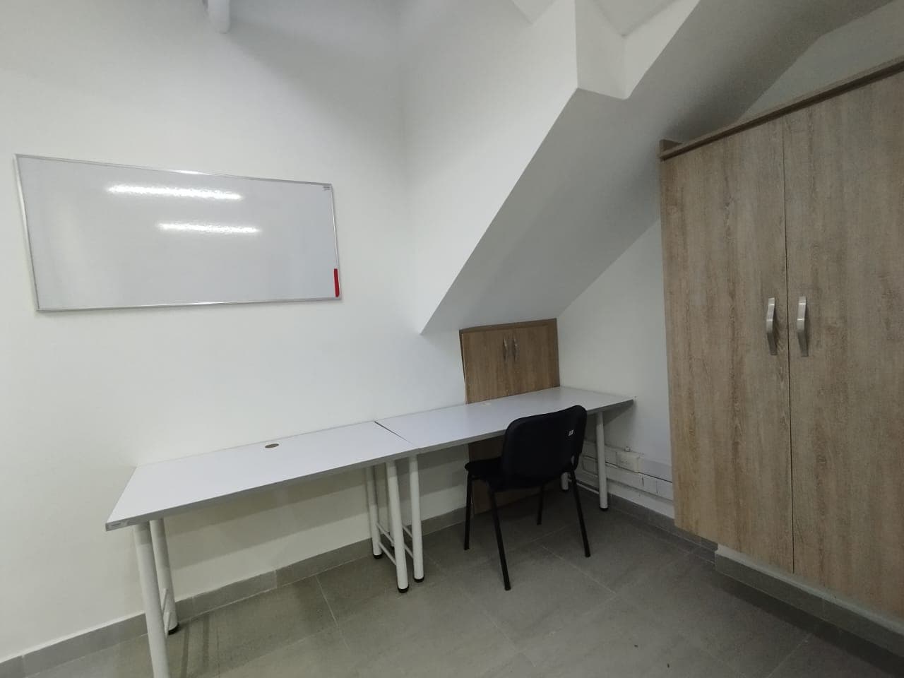Local en arriendo en Ciudad Del Rio, El Poblado, Medellín — foto 3 de 11