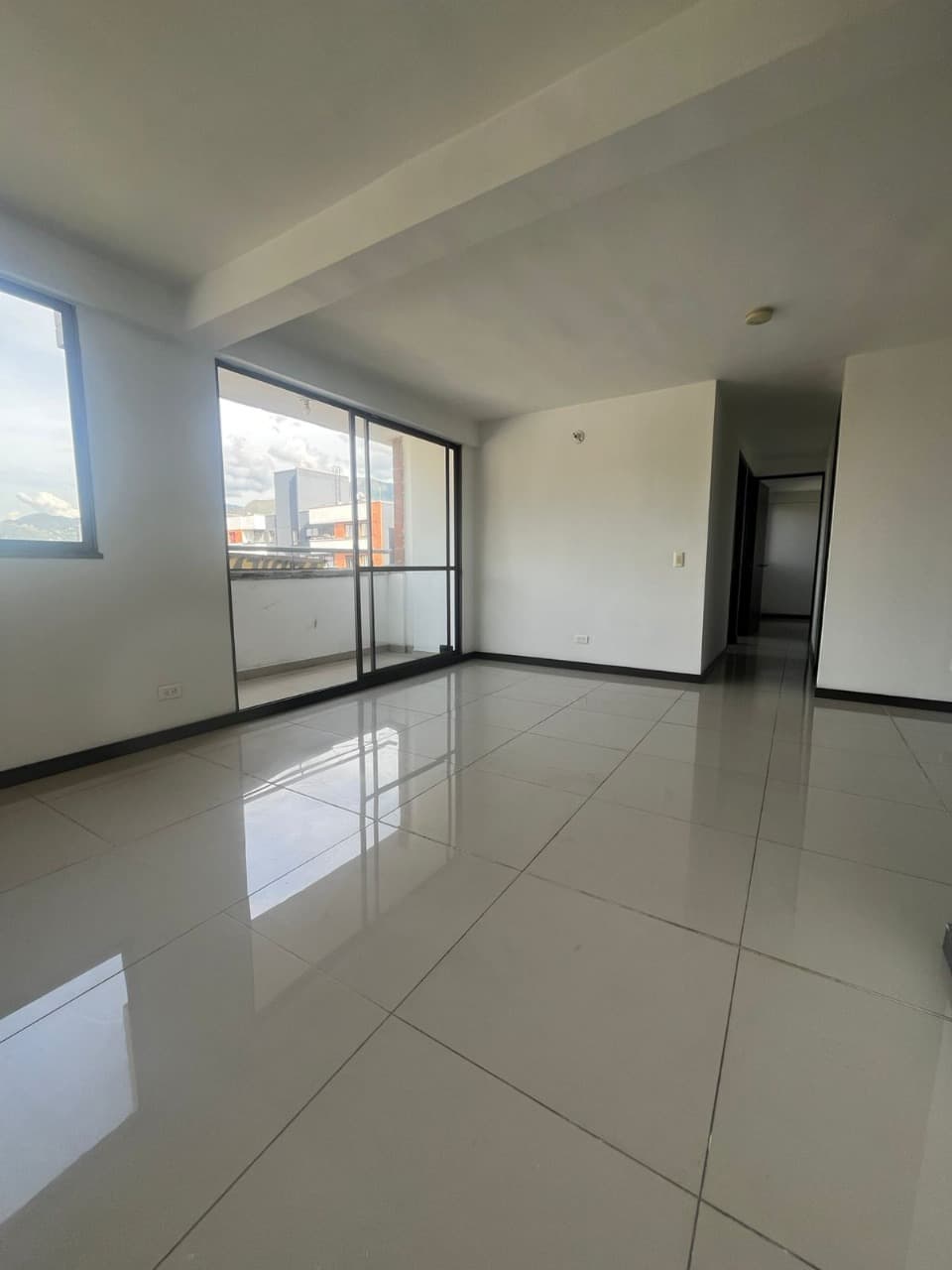 Apartamento en arriendo en Niquia, Bello — foto 1 de 12
