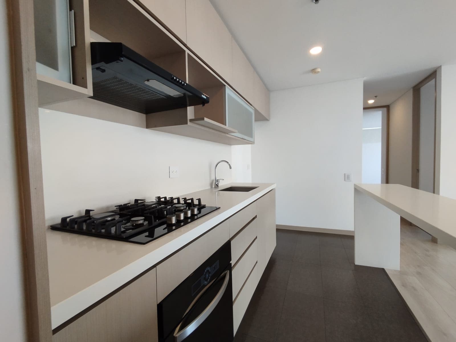 Apartamento en arriendo en Altos Del Cola Del Zorro, El Poblado, Medellín — foto 5 de 15