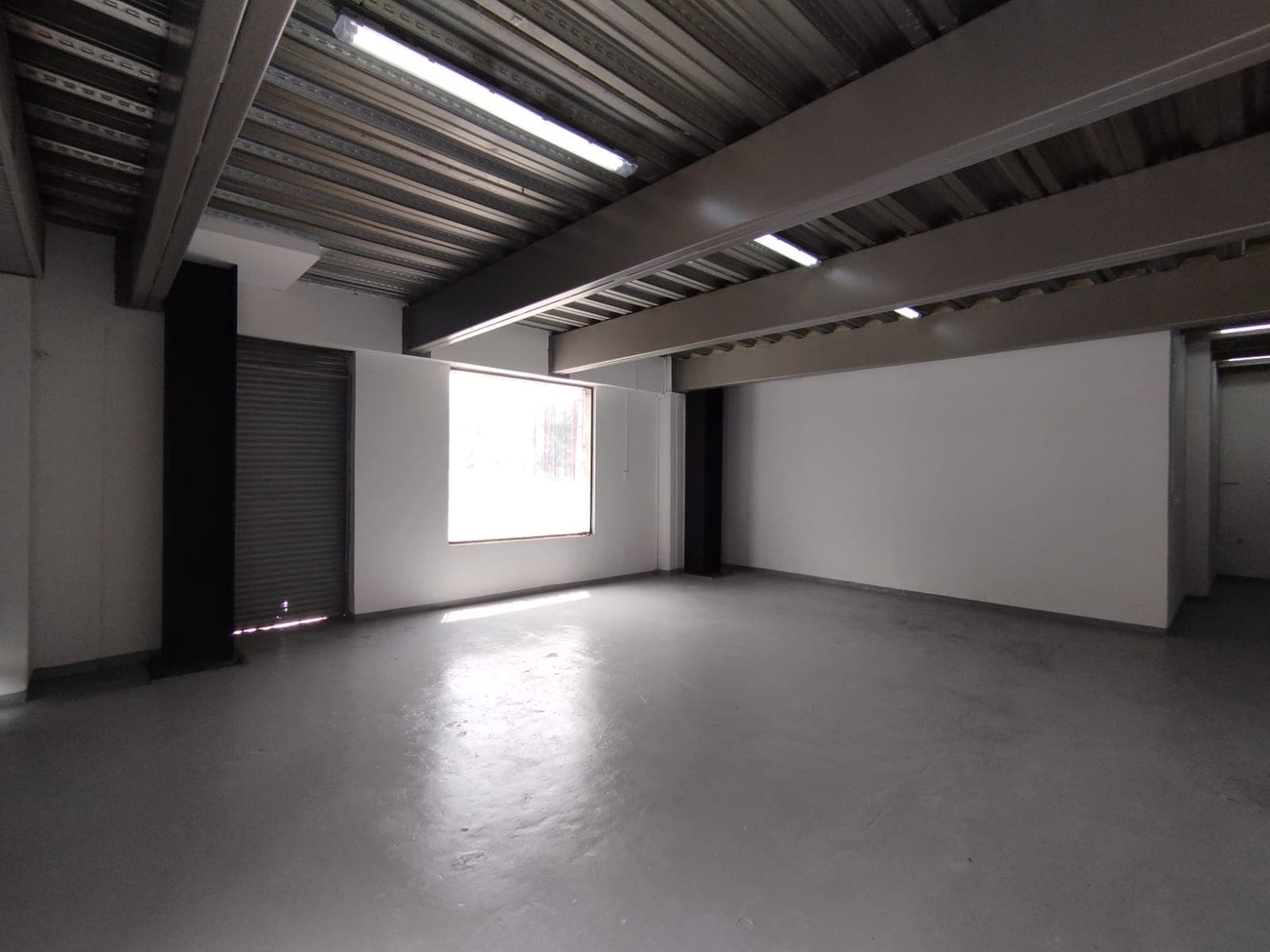 Local en arriendo en Malibú, Belen, Medellín — foto 4 de 12