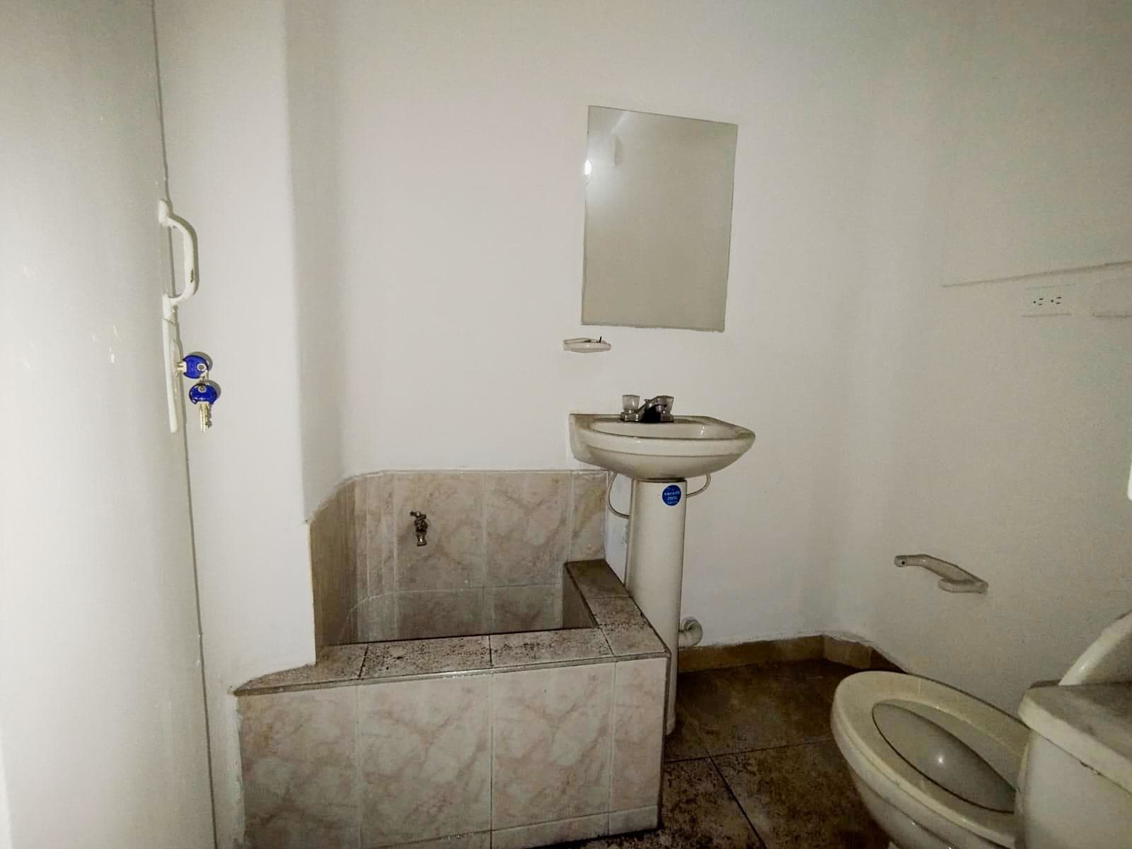 Oficina en arriendo en Guayabal, Medellín — foto 5 de 7
