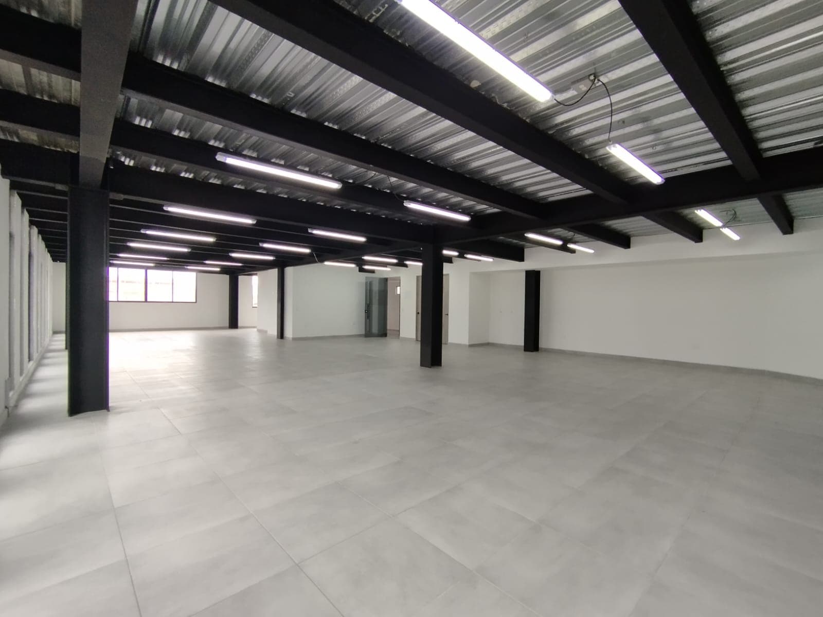 Oficina en arriendo en Malibú, Belen, Medellín — foto 2 de 9
