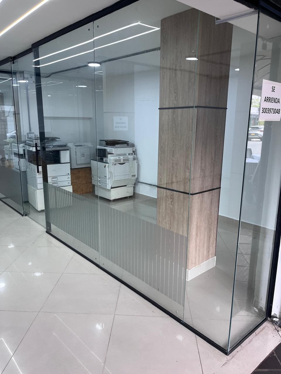 Local en arriendo en Suramericana, Laureles, Medellín — foto 4 de 6