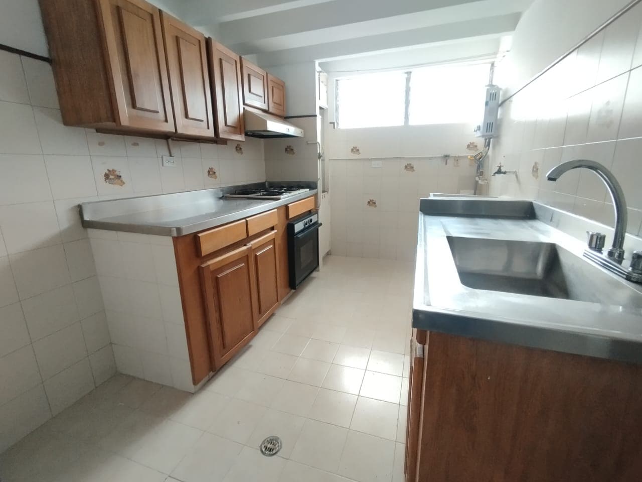 Apartamento en arriendo en Las Flores, Envigado — foto 1 de 12