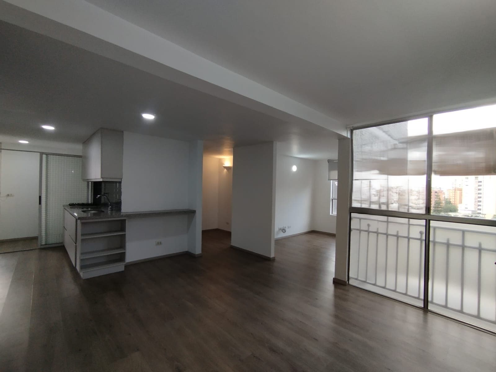 Apartamento en arriendo en Santa María De Los Ángeles, El Poblado, Medellín — foto 1 de 20