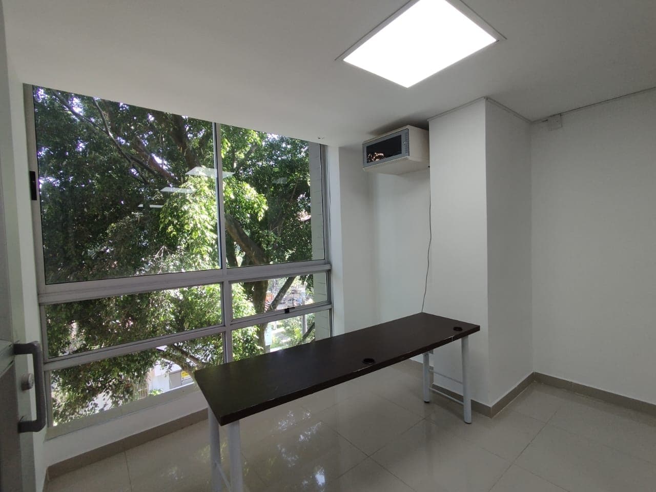 Oficina en arriendo en Suramericana, Laureles, Medellín — foto 4 de 15