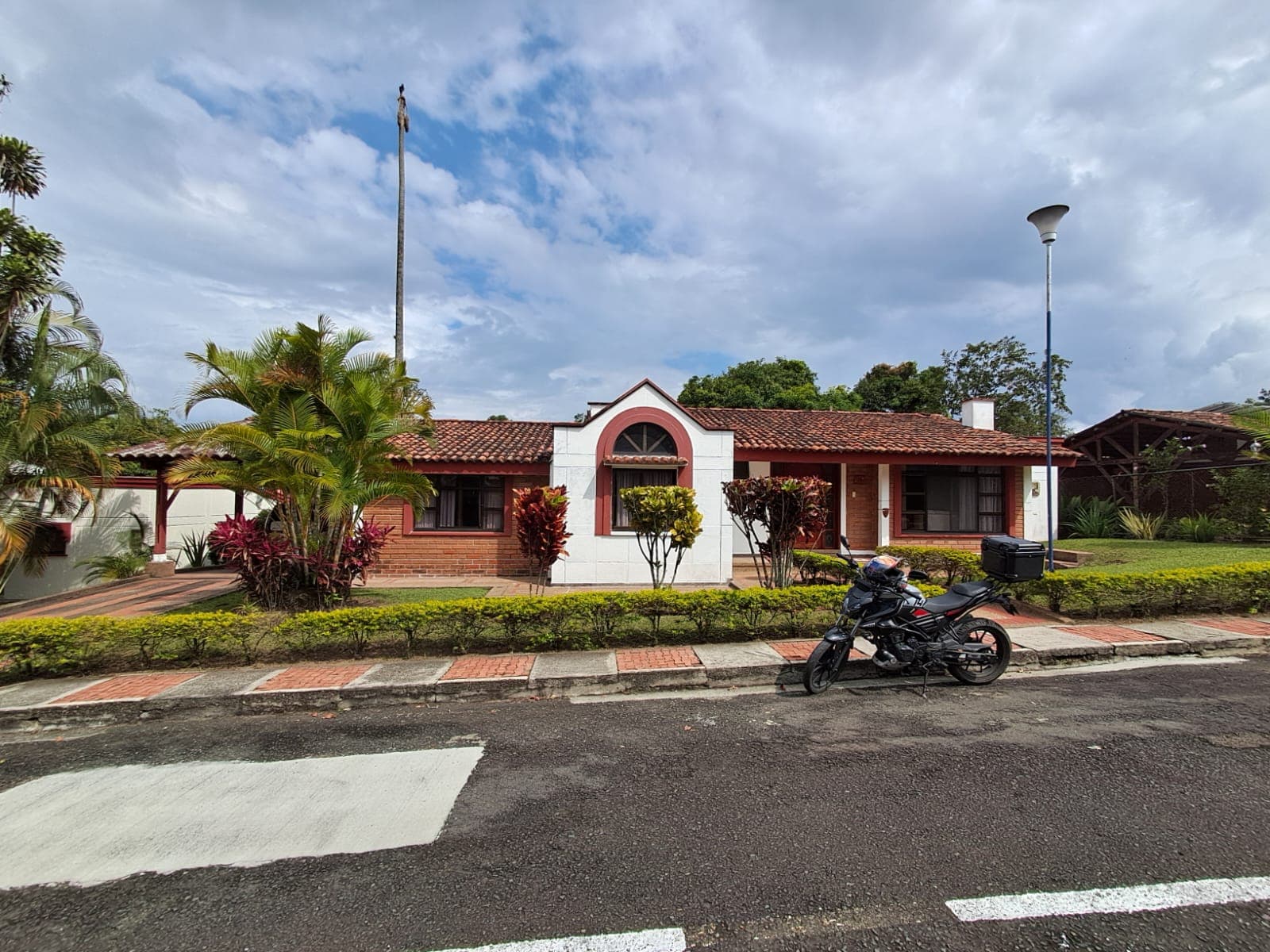 Casa Campestre en arriendo en Via Condina, Pereira — foto 1 de 20