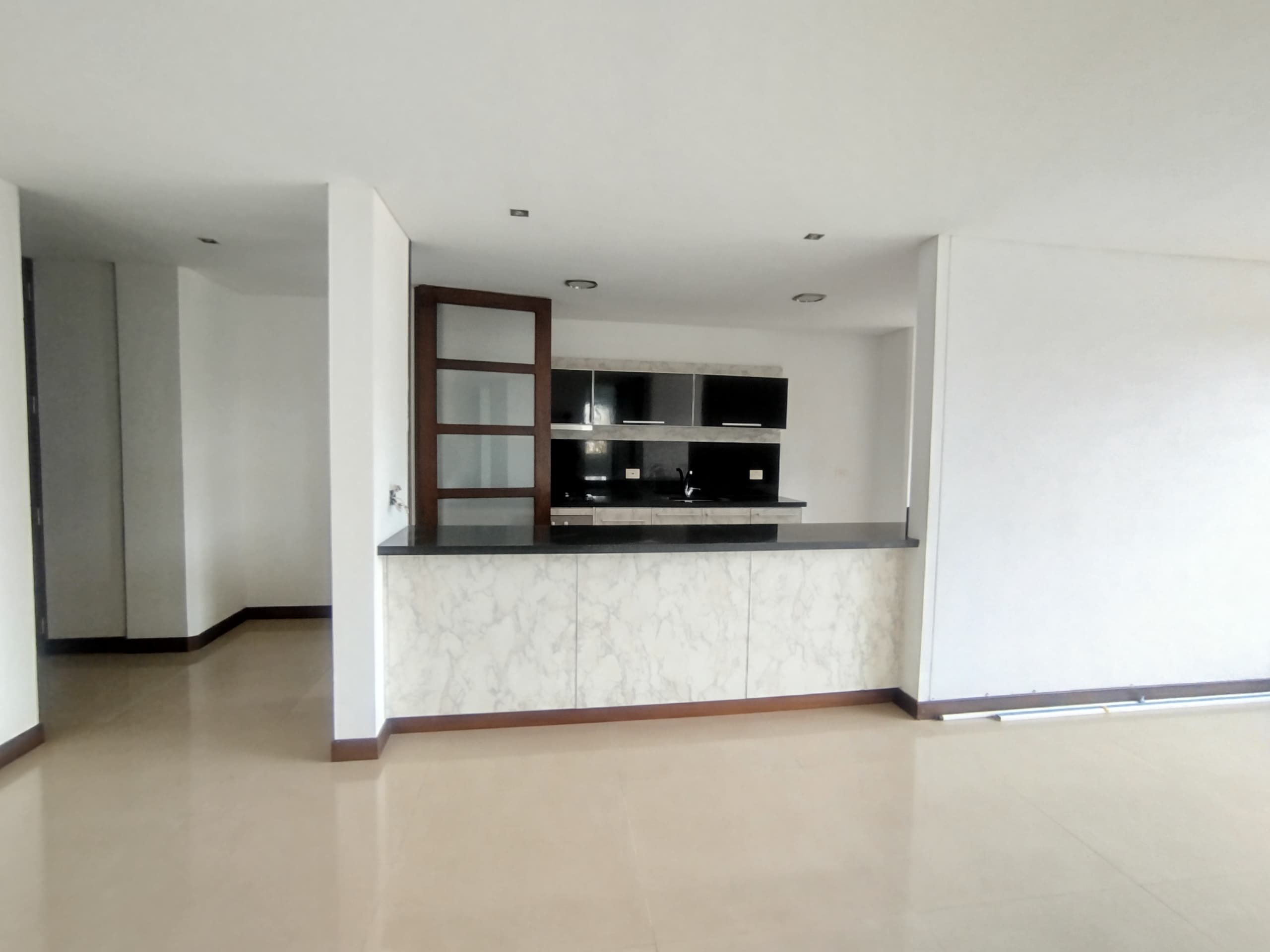 Apartamento en arriendo en Pinares, Pereira — foto 2 de 20