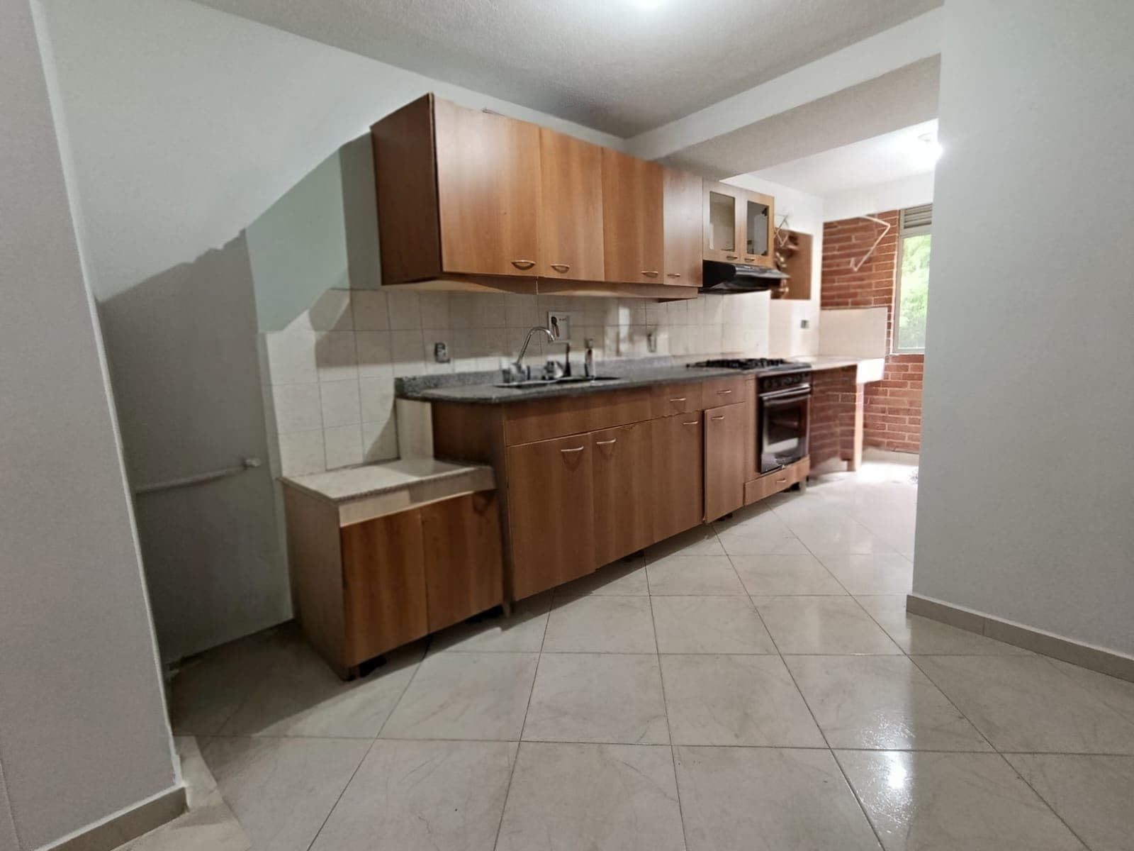 Apartamento en arriendo en Almería, La America, Medellín — foto 2 de 20