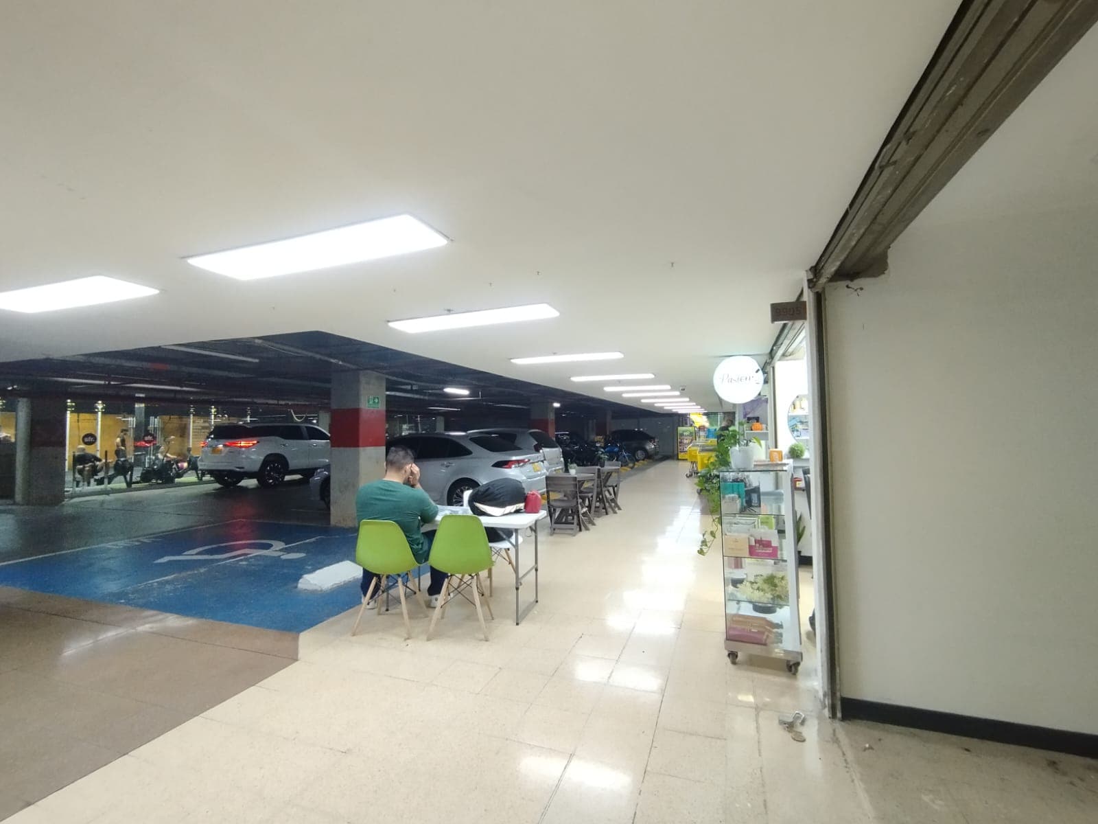 Local en arriendo en Suramérica La, La Estrella — foto 4 de 8