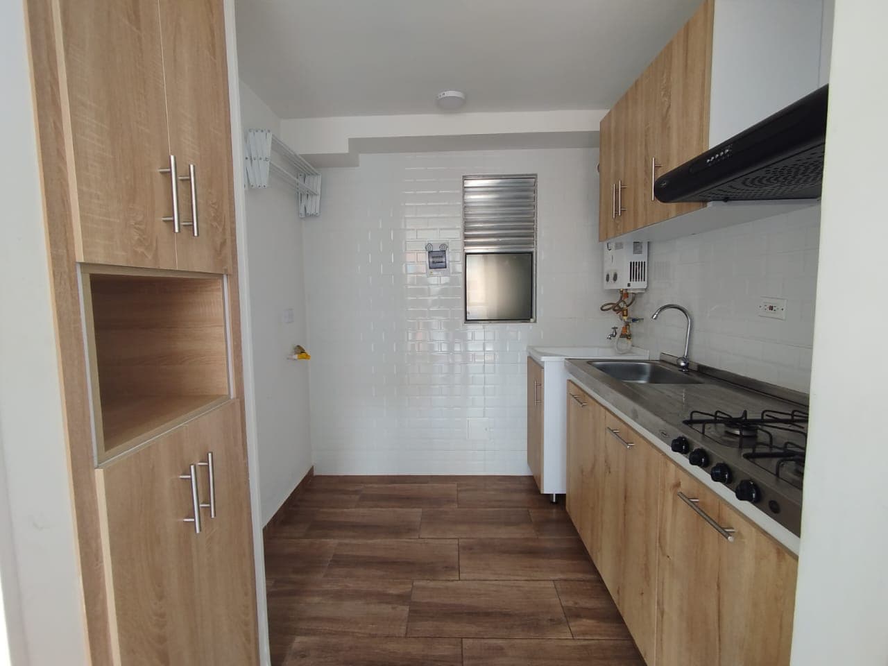 Apartamento en arriendo en Hayuelos, Fontibon, Bogotá, D.c. — foto 3 de 20
