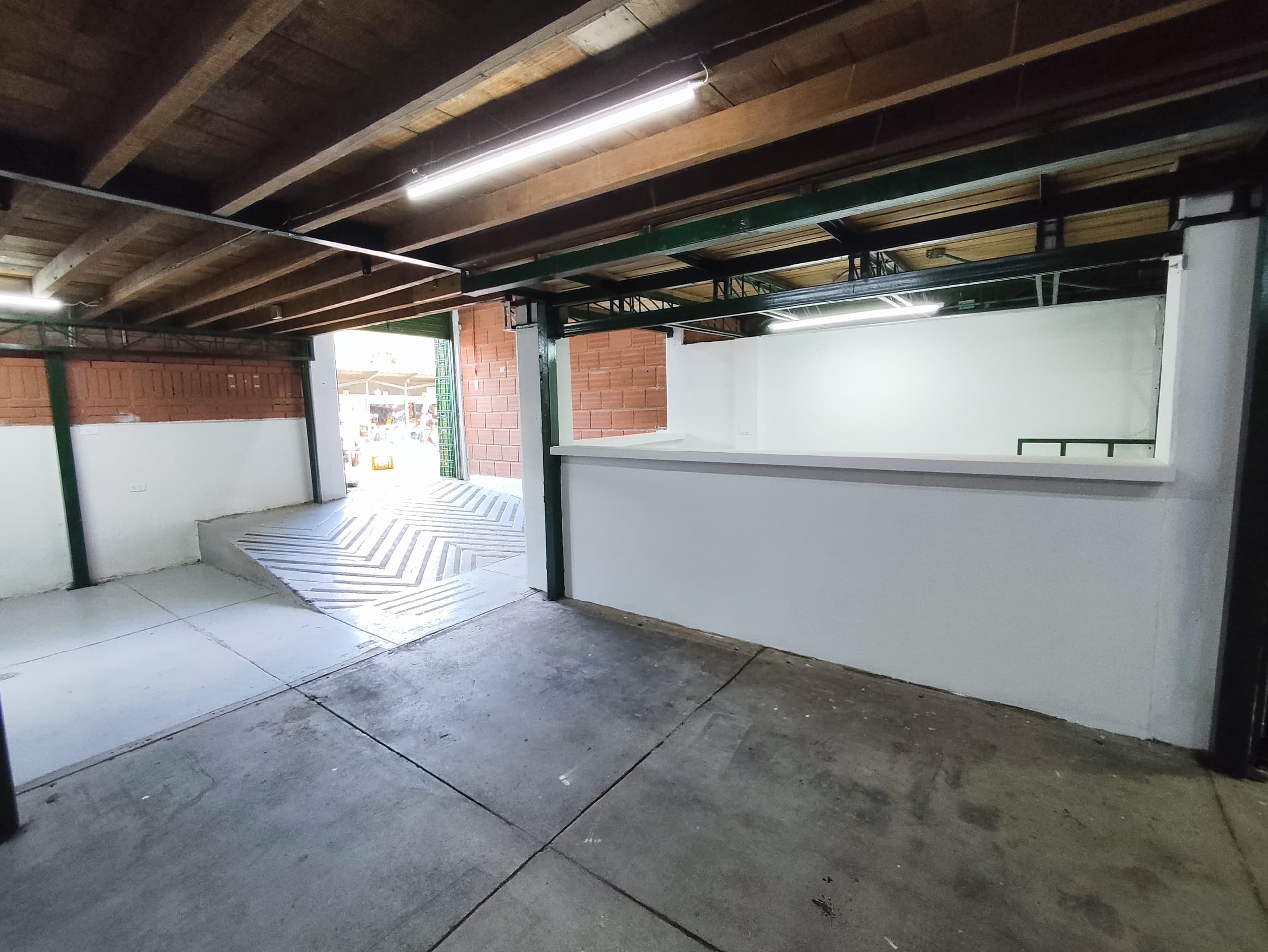 Bodega en arriendo en Av Sur, Pereira — foto 3 de 17