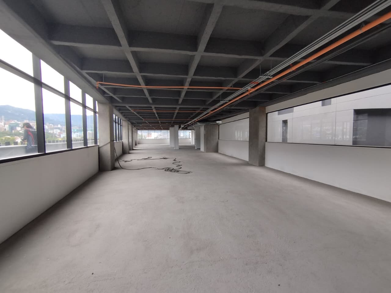 Oficina en arriendo en Guayabal, Medellín — foto 1 de 10