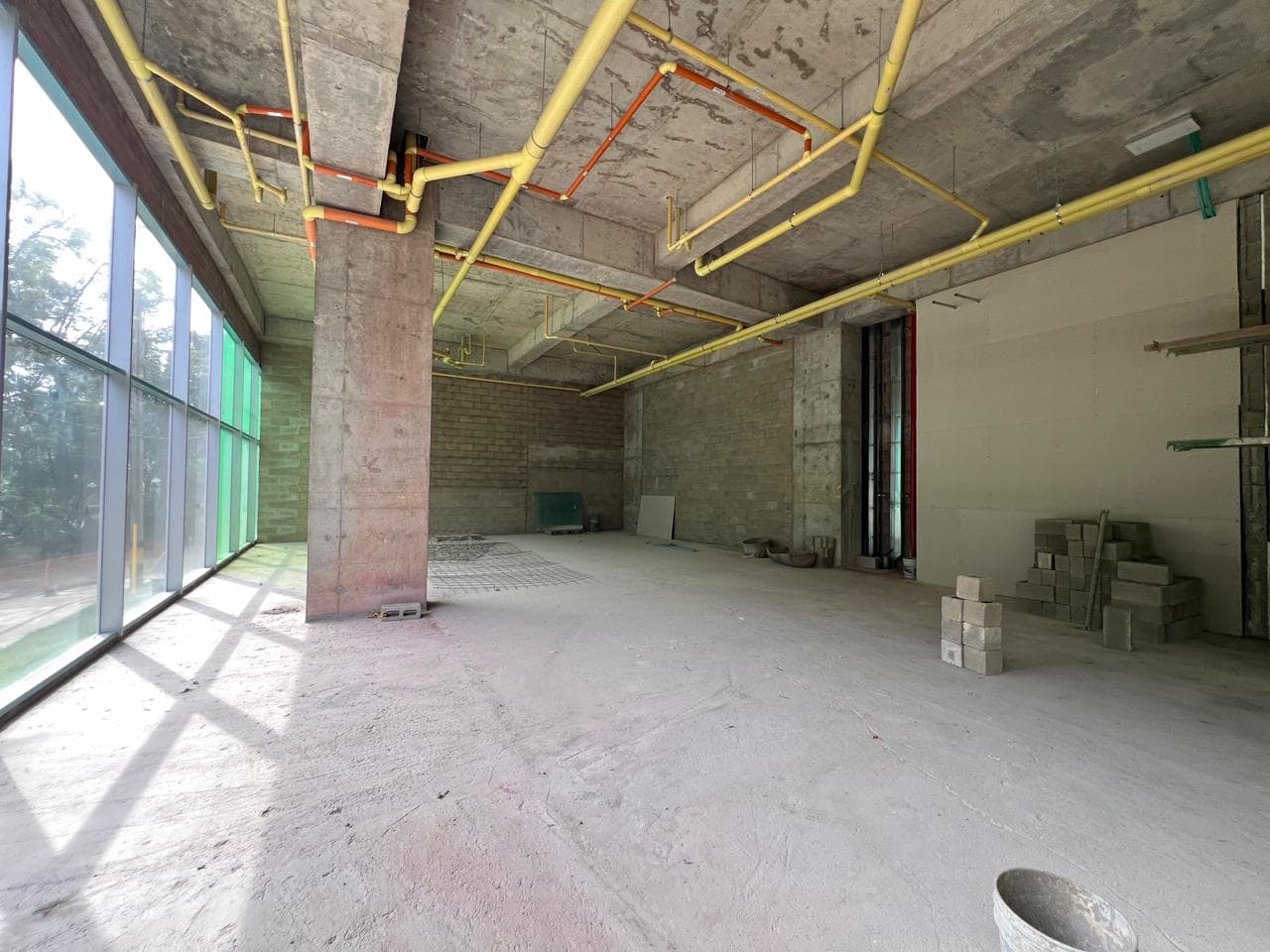 Local en arriendo en El Velódromo, Laureles, Medellín — foto 4 de 15