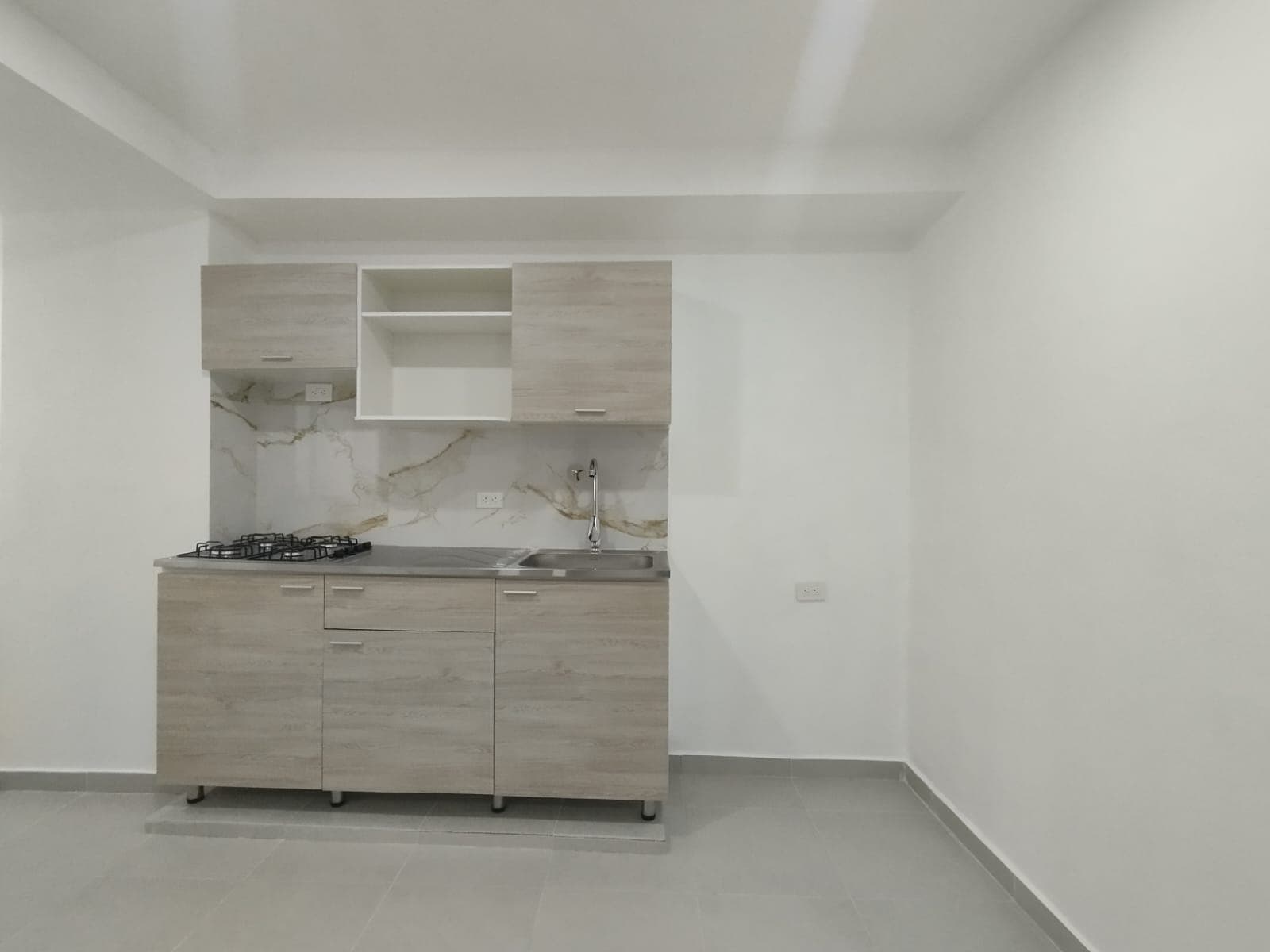 Apartamento en arriendo en Bello — foto 1 de 16