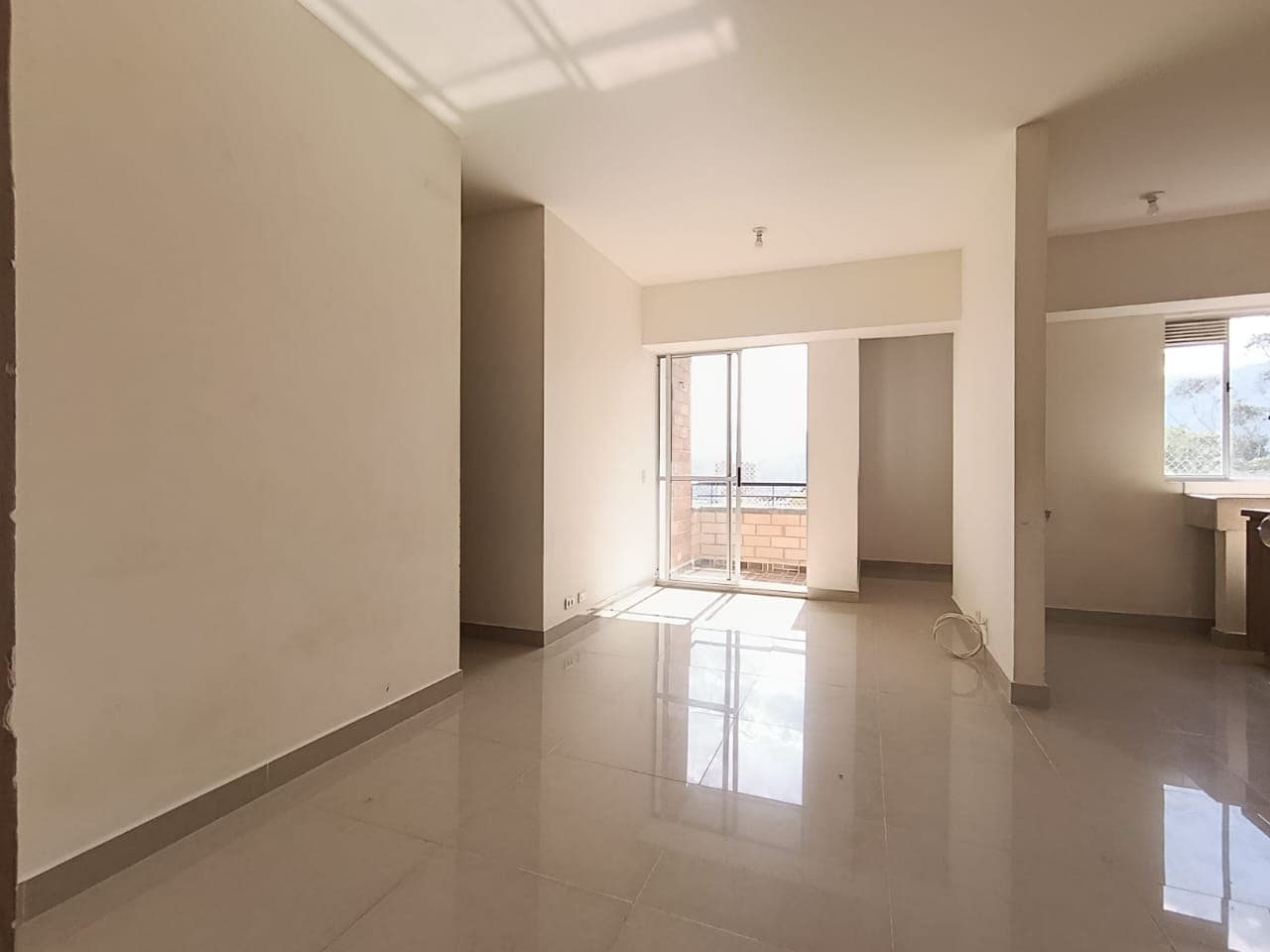 Apartamento en arriendo en Navarra, Bello — foto 4 de 16