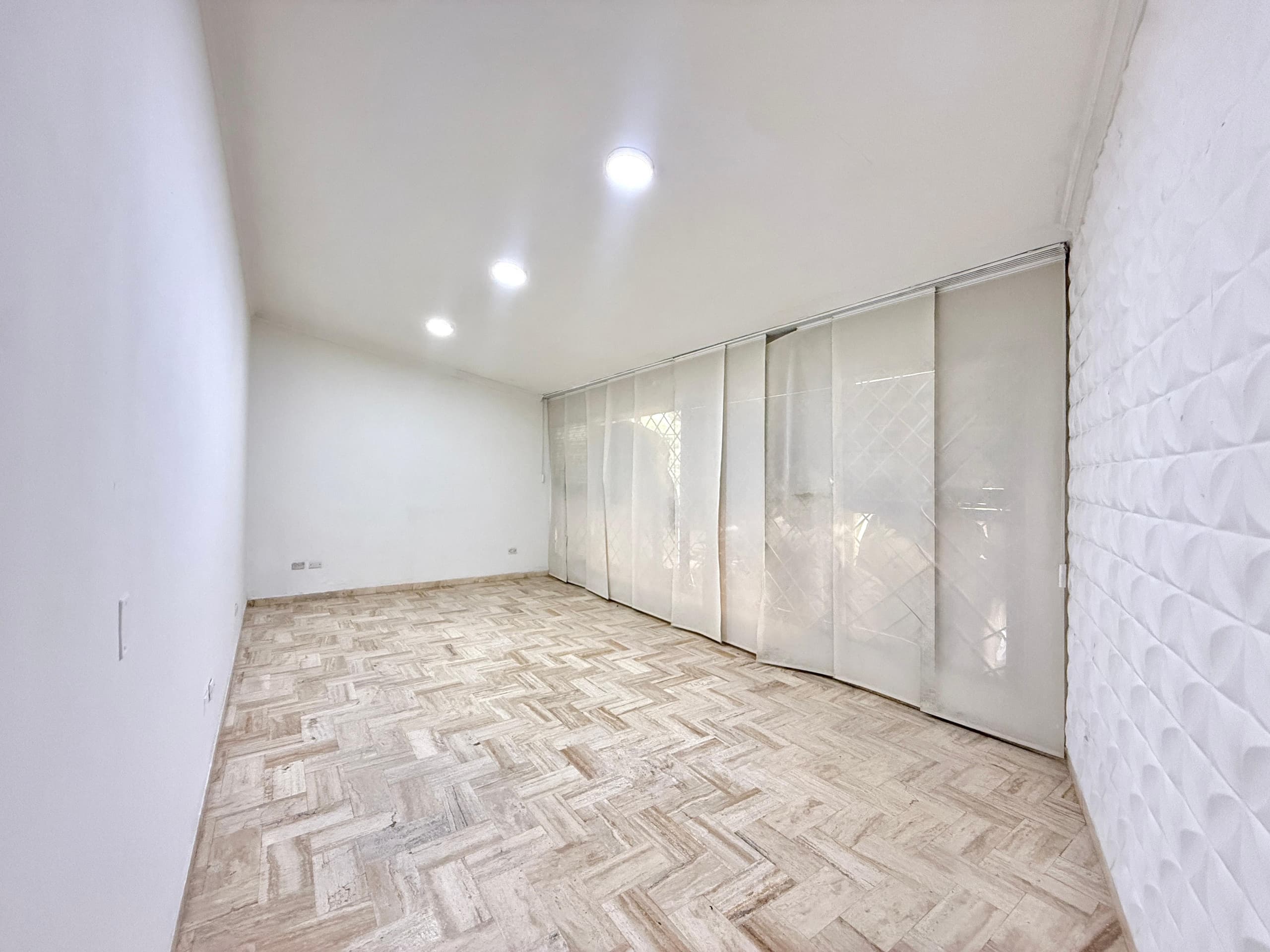 Casa Comercial en arriendo en Álamos, Terminal, Pereira — foto 2 de 20