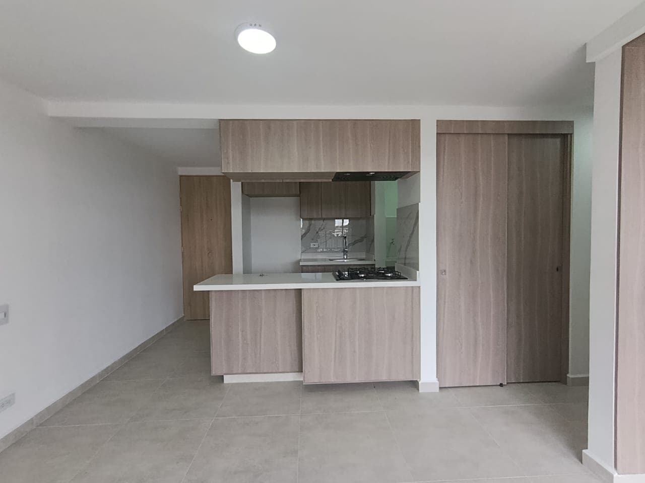 Apartamento en arriendo en El Carmen De Viboral — foto 4 de 13