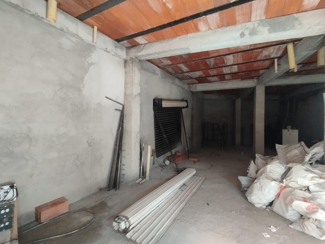 Local en arriendo en Rodeo Alto, Belen, Medellín — foto 1 de 12
