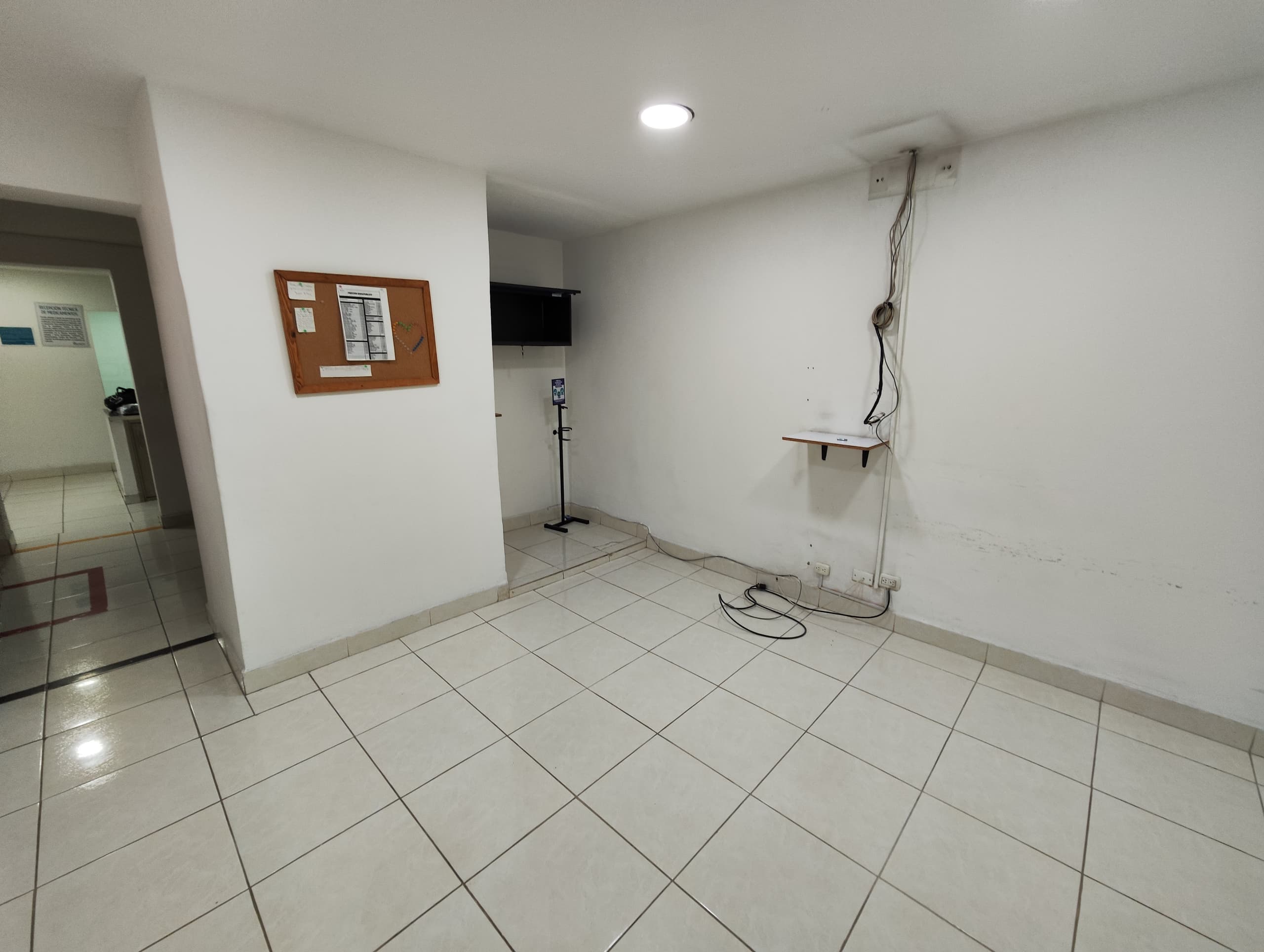 Casa Comercial en arriendo en San Joaquín, Laureles, Medellín — foto 2 de 20