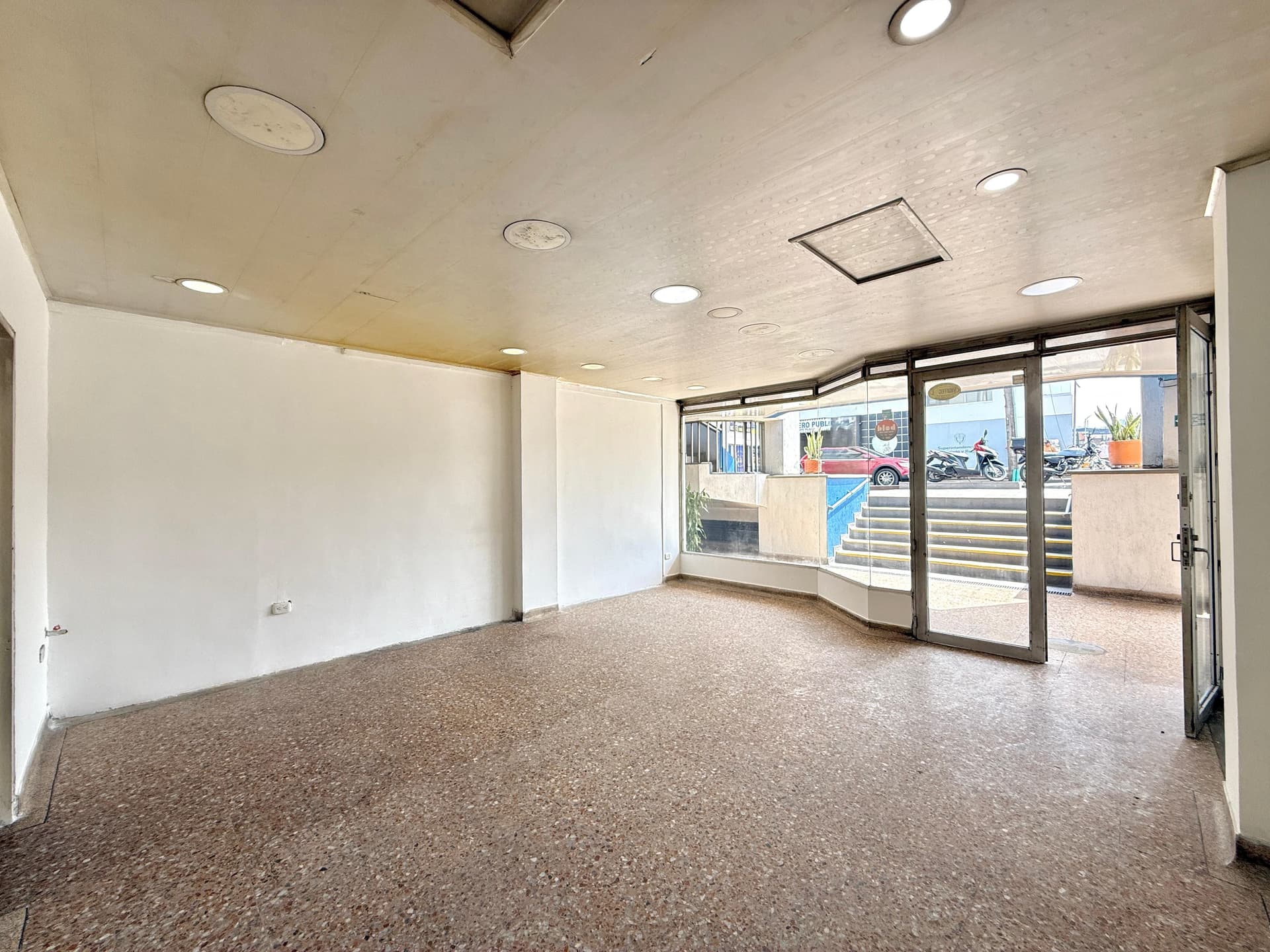 Local en arriendo en Dosquebradas — foto 1 de 10