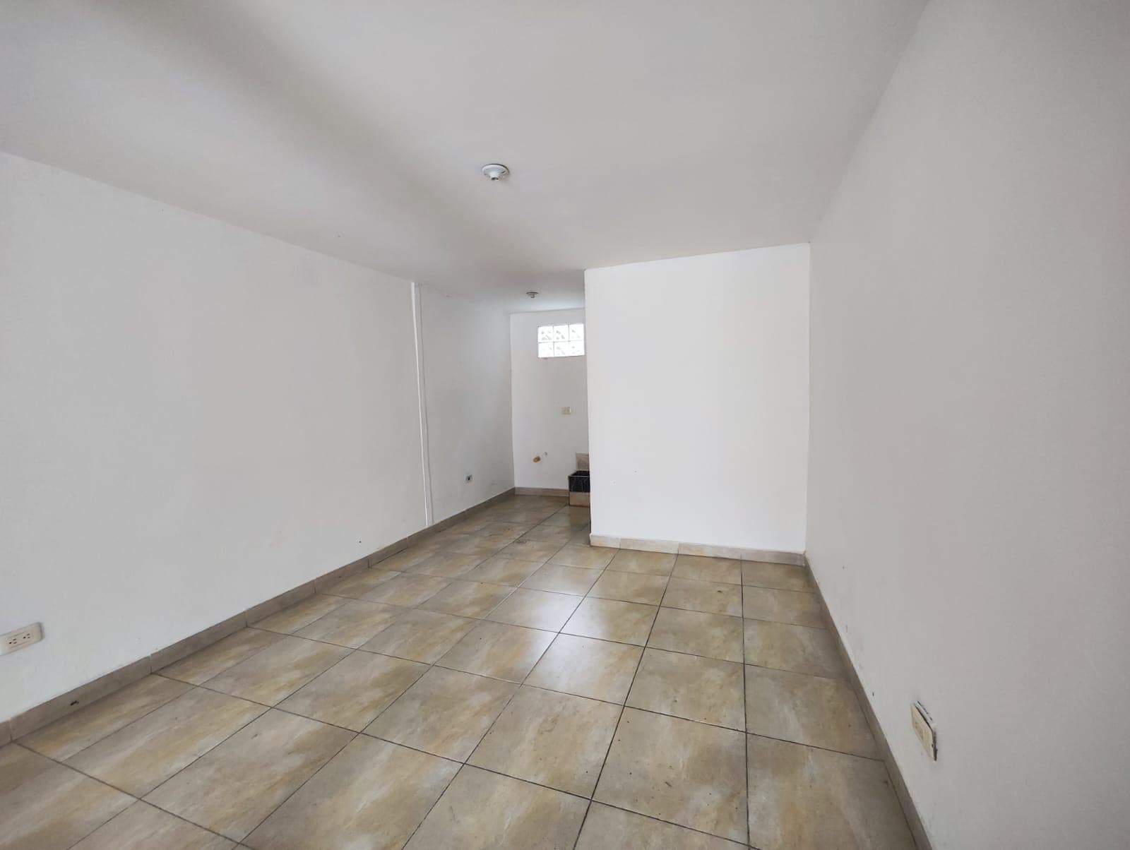 Local en arriendo en Villa Paula, Itagui — foto 1 de 9