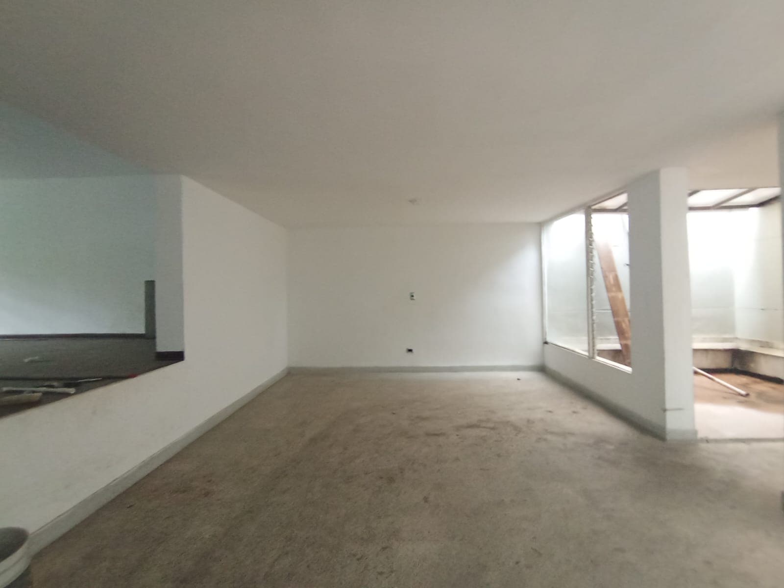 Casa Comercial en arriendo en Prado, Centro, Medellín — foto 1 de 20