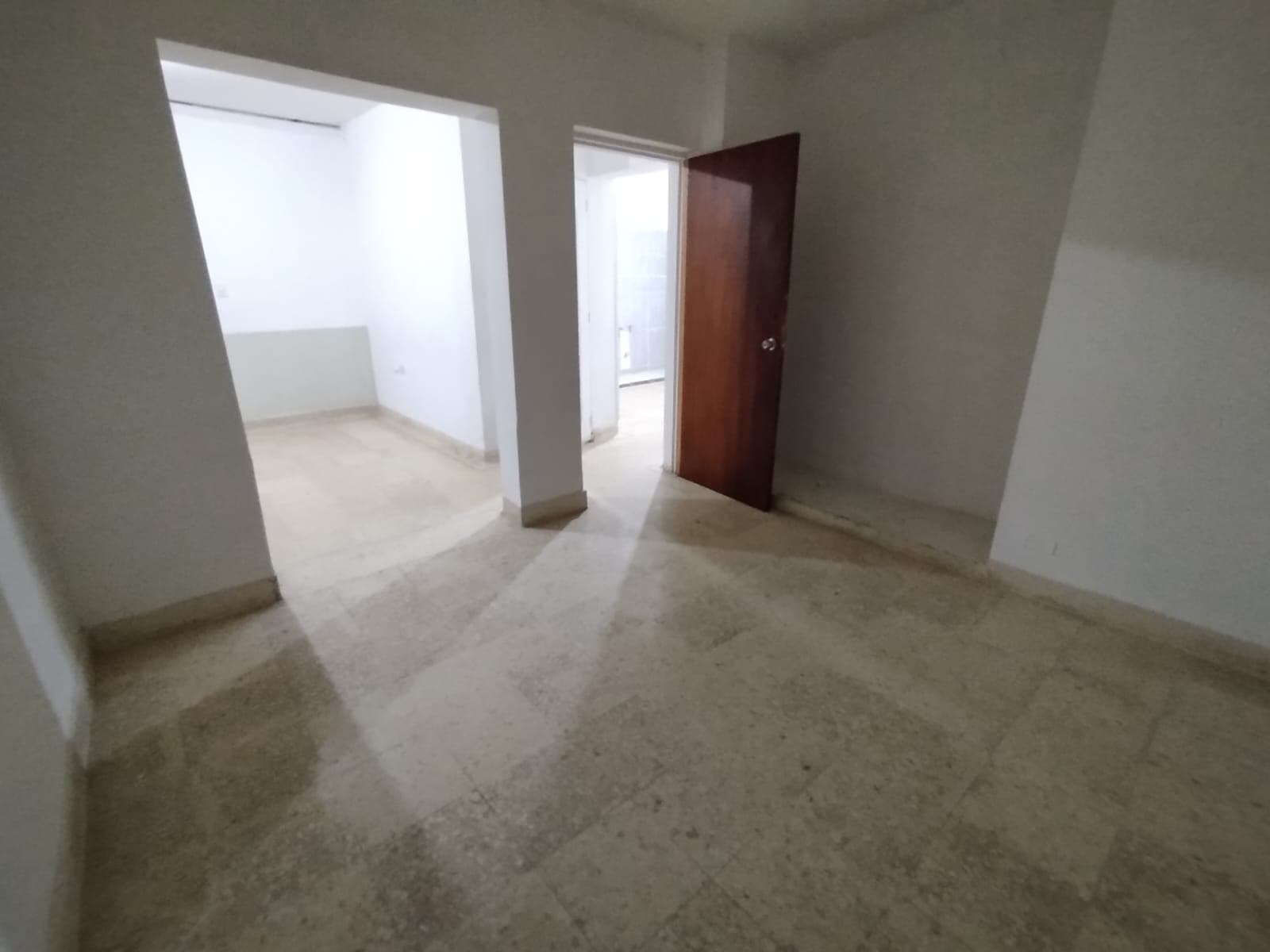Local en arriendo en San Jose Obrero, Bello — foto 5 de 12