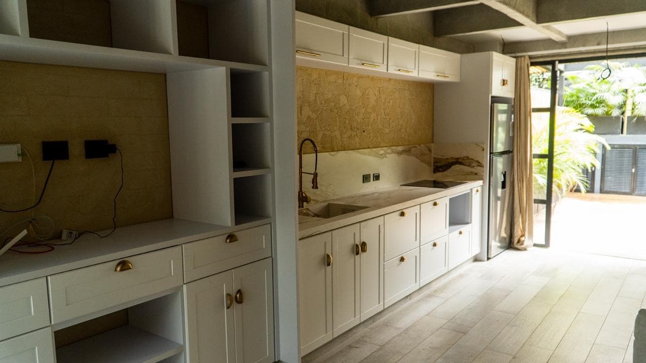 Oficina en arriendo en El Poblado, Medellín — foto 4 de 12