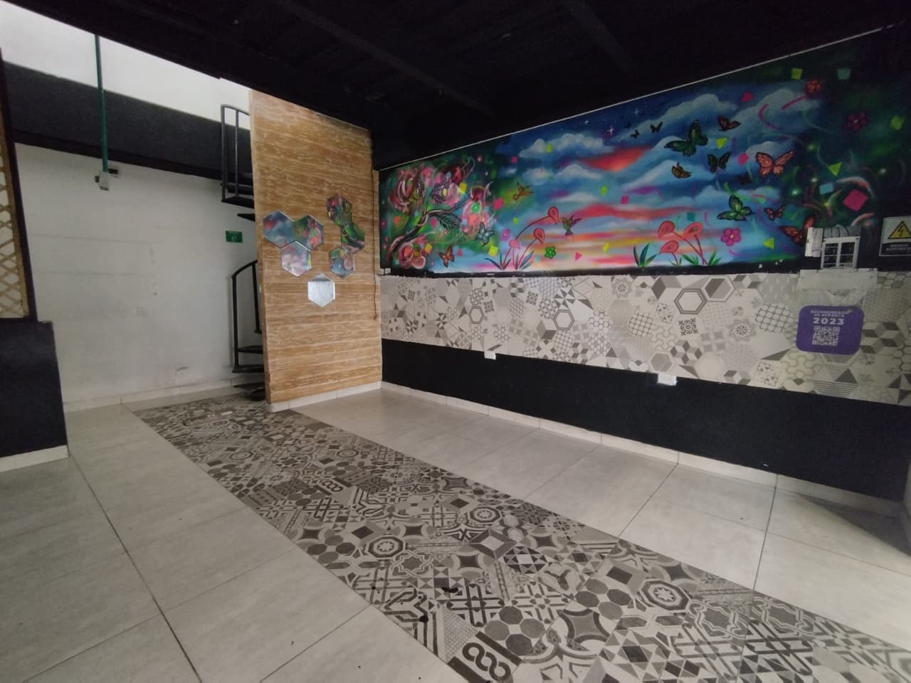 Local en arriendo en Castropol, El Poblado, Medellín — foto 3 de 14