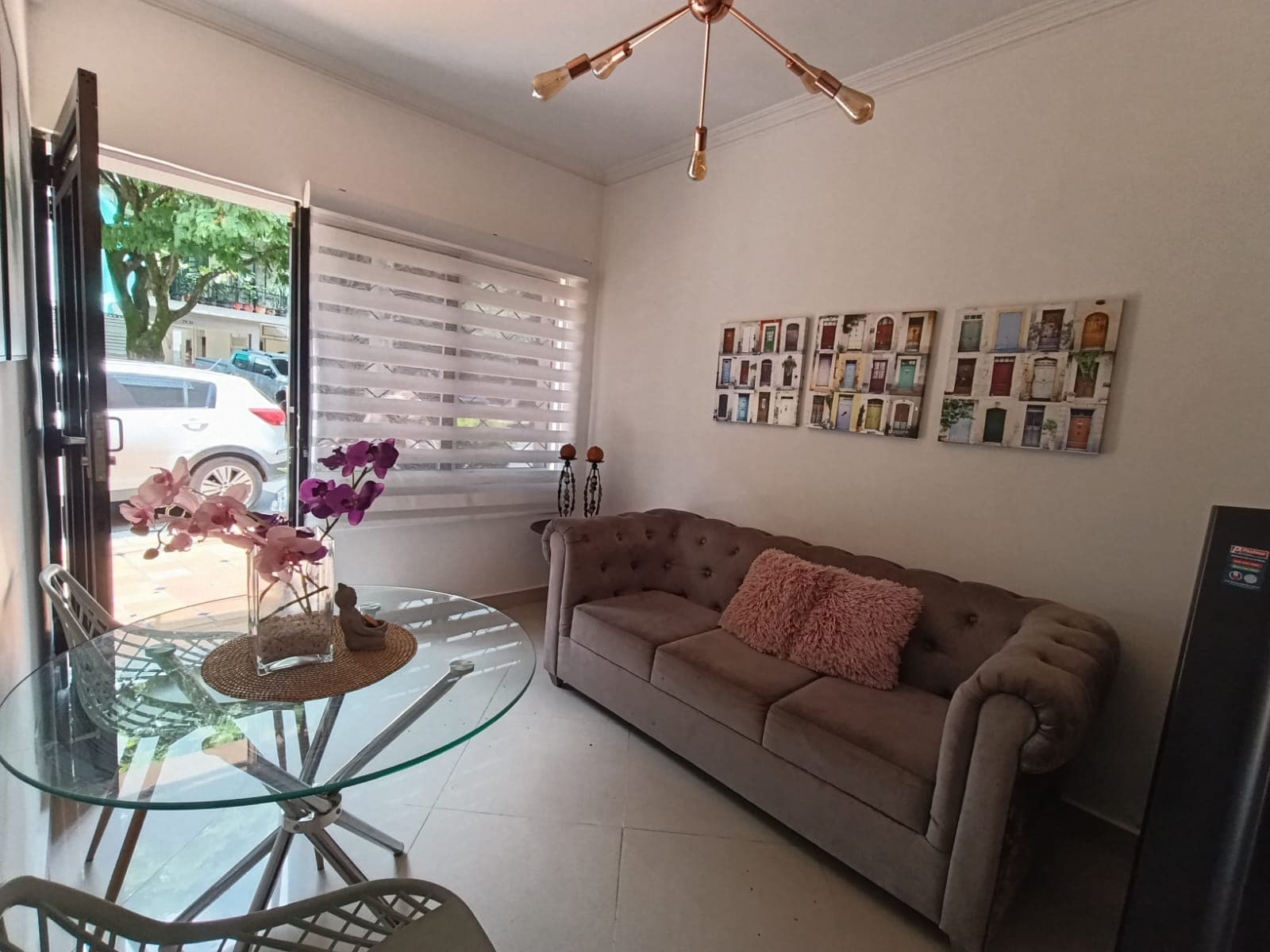 Apartaestudio en arriendo en Lorena, Laureles, Medellín — foto 1 de 14