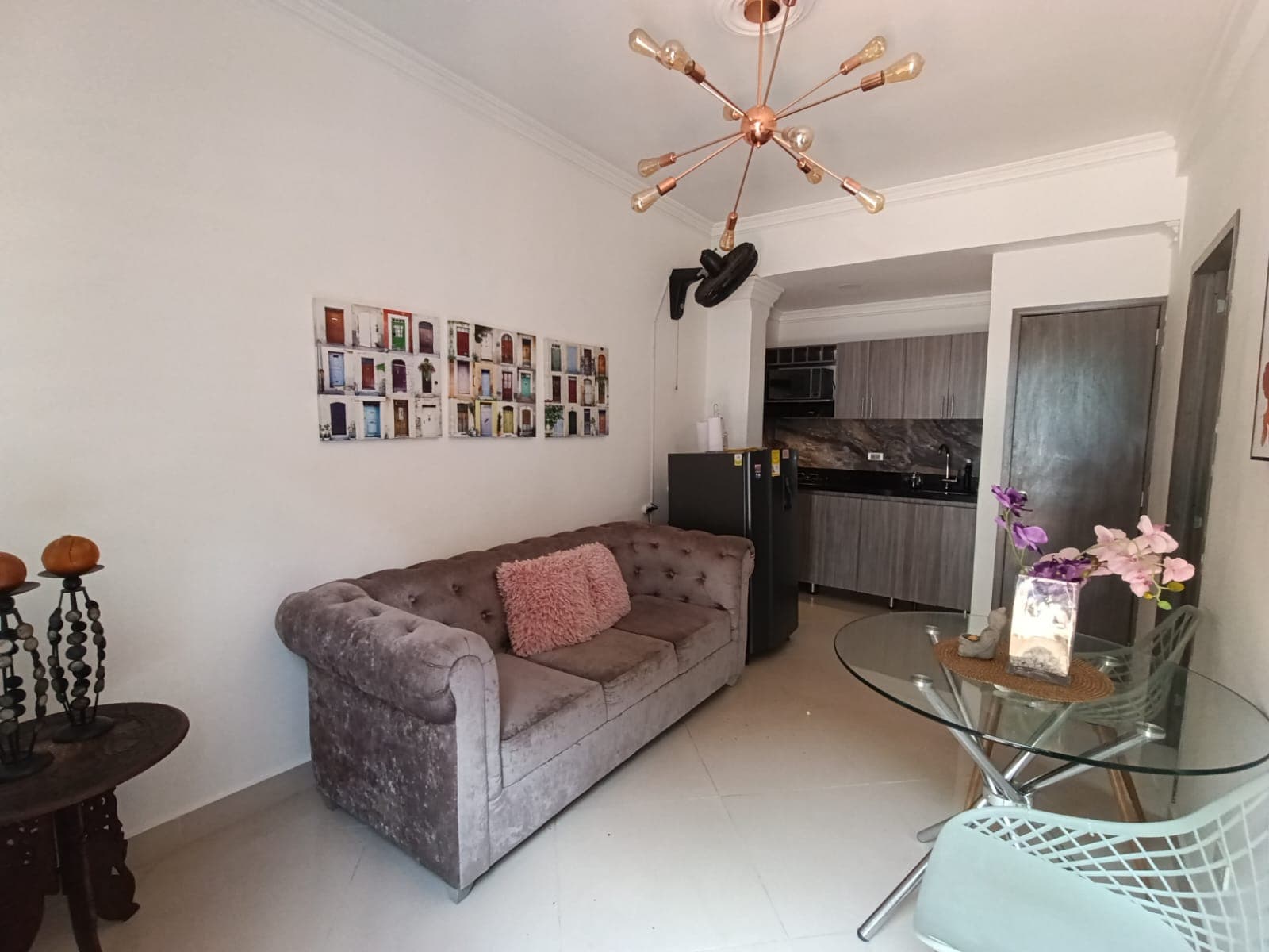 Apartaestudio en arriendo en Lorena, Laureles, Medellín — foto 3 de 14