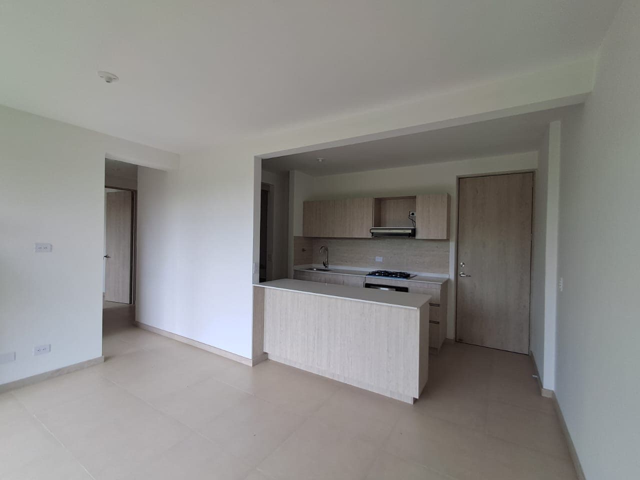 Apartamento en arriendo en San Antonio De Pereira, Rionegro — foto 1 de 14