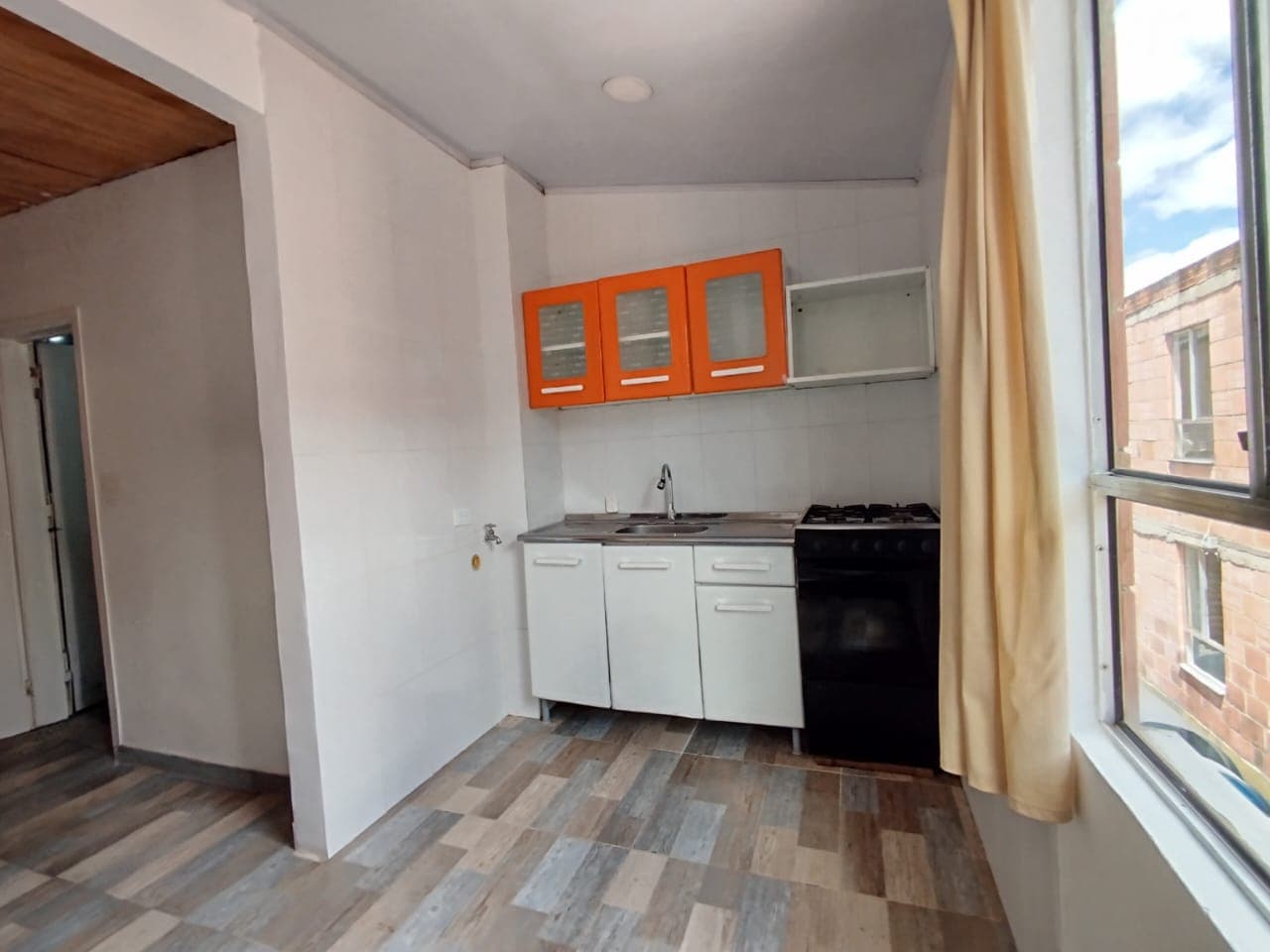 Apartaestudio en arriendo en Gran Granada, Engativa, Bogotá, D.c. — foto 5 de 10