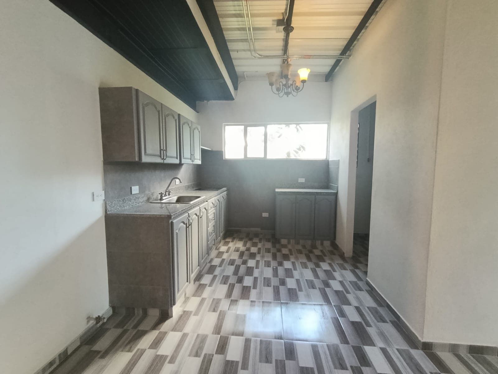 Apartamento en arriendo en El Carmen De Viboral — foto 3 de 19