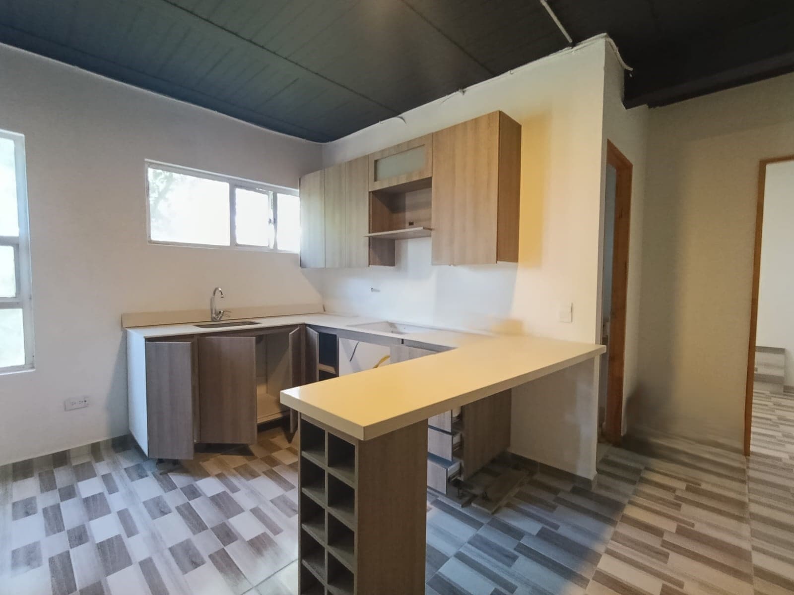 Apartamento en arriendo en El Carmen De Viboral — foto 1 de 11