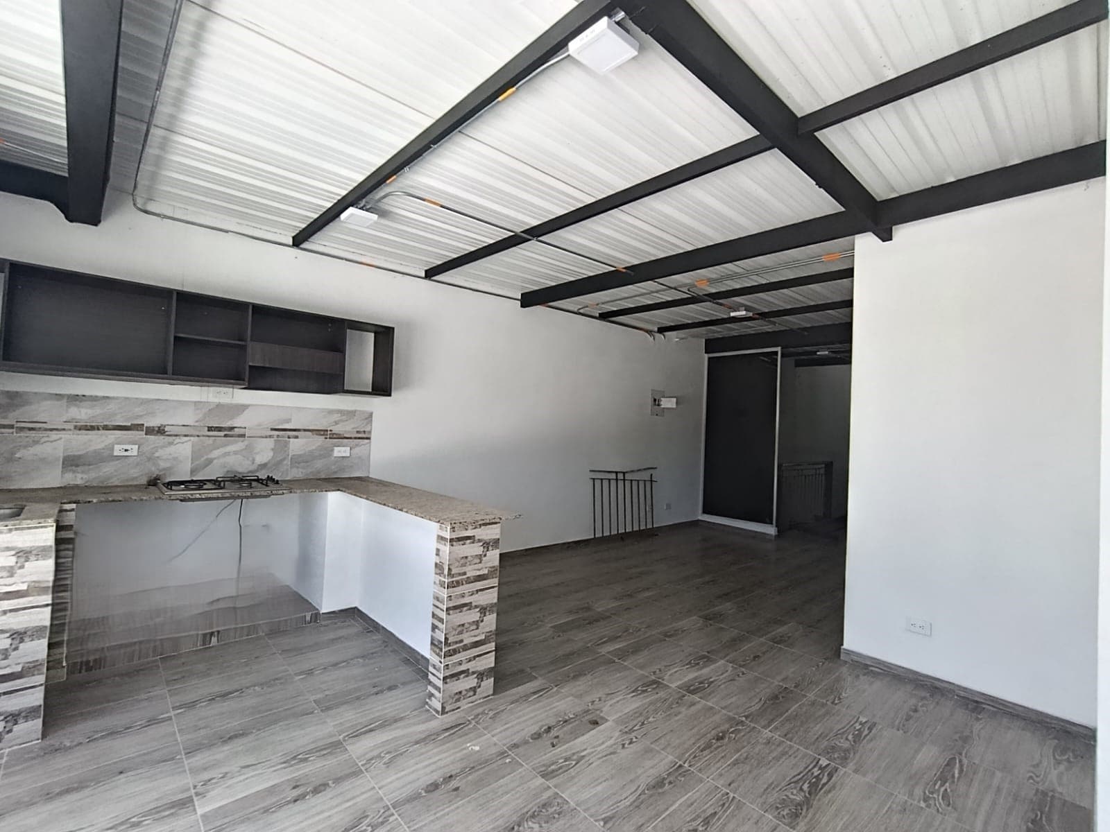 Apartamento en arriendo en El Carmen De Viboral — foto 2 de 14