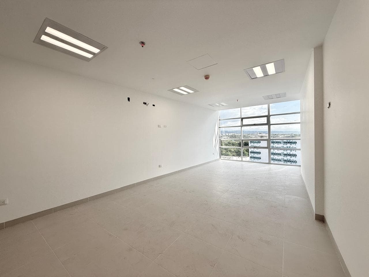 Consultorio en arriendo en Belmonte, Pereira — foto 3 de 9