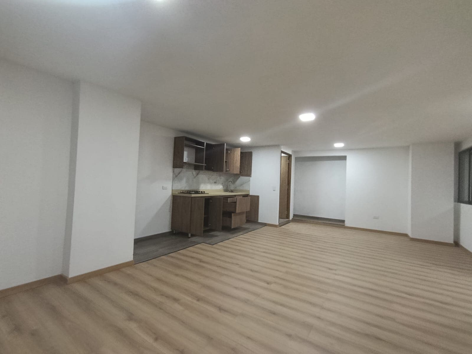 Apartamento en arriendo en La Católica, Rionegro — foto 2 de 14