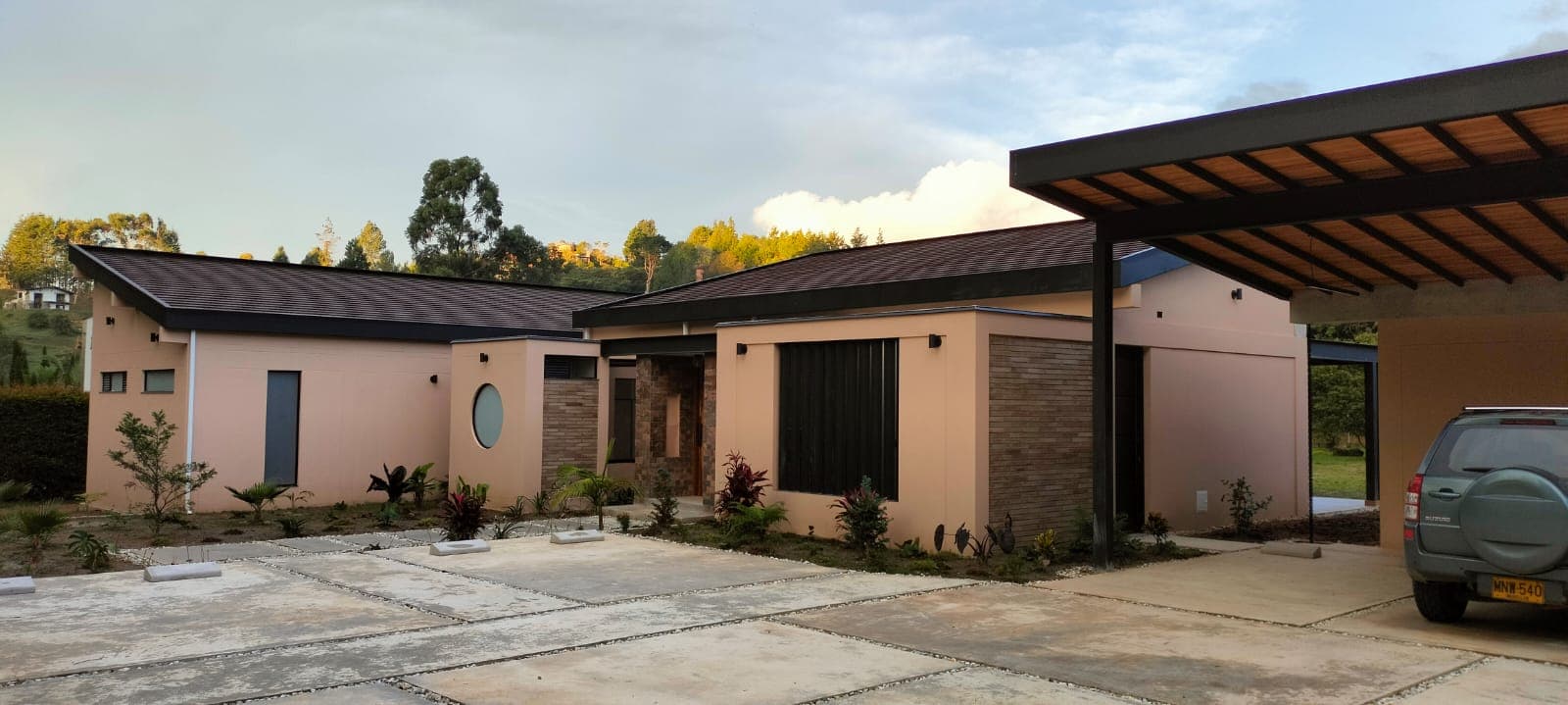 Finca en arriendo en Guarne — foto 1 de 20