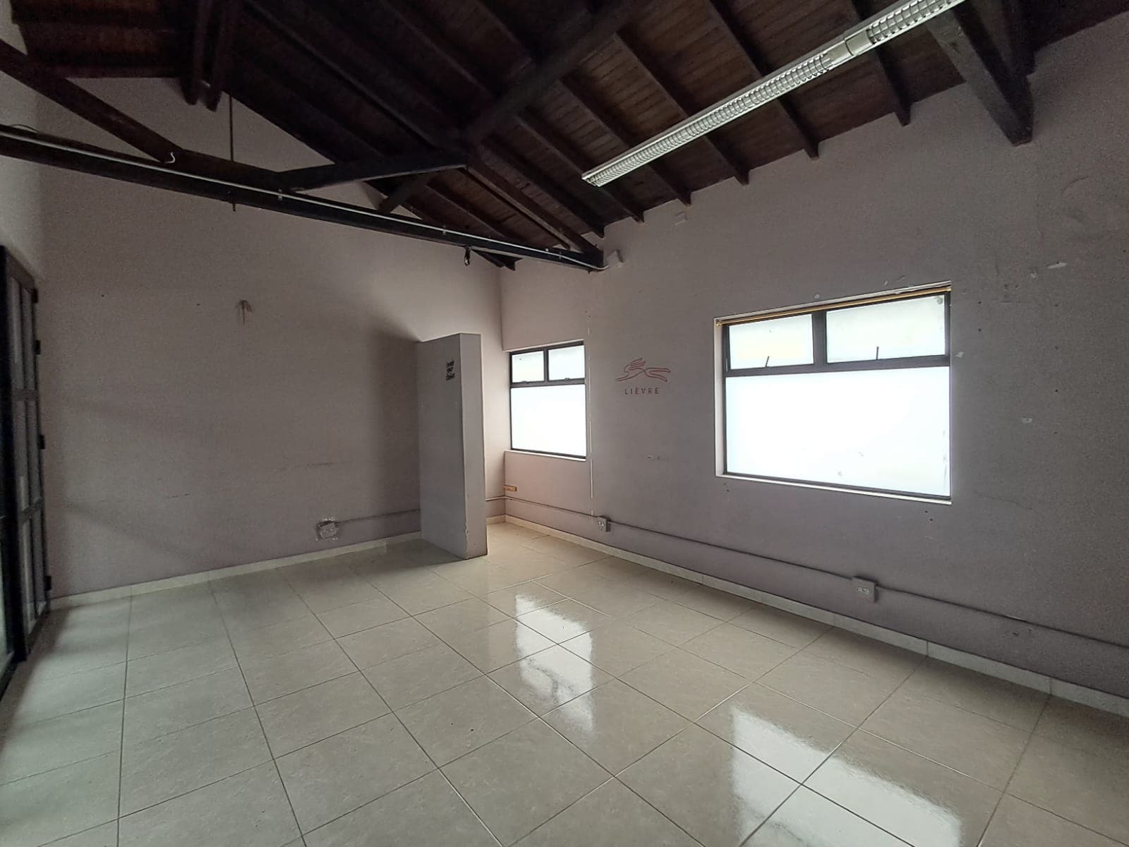 Local en arriendo en El Poblado, Medellín — foto 3 de 8