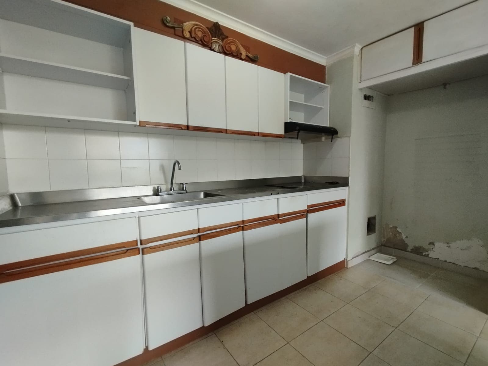 Apartamento en arriendo en Santa María de los Ángeles, El Poblado, Medellín — foto 3 de 13